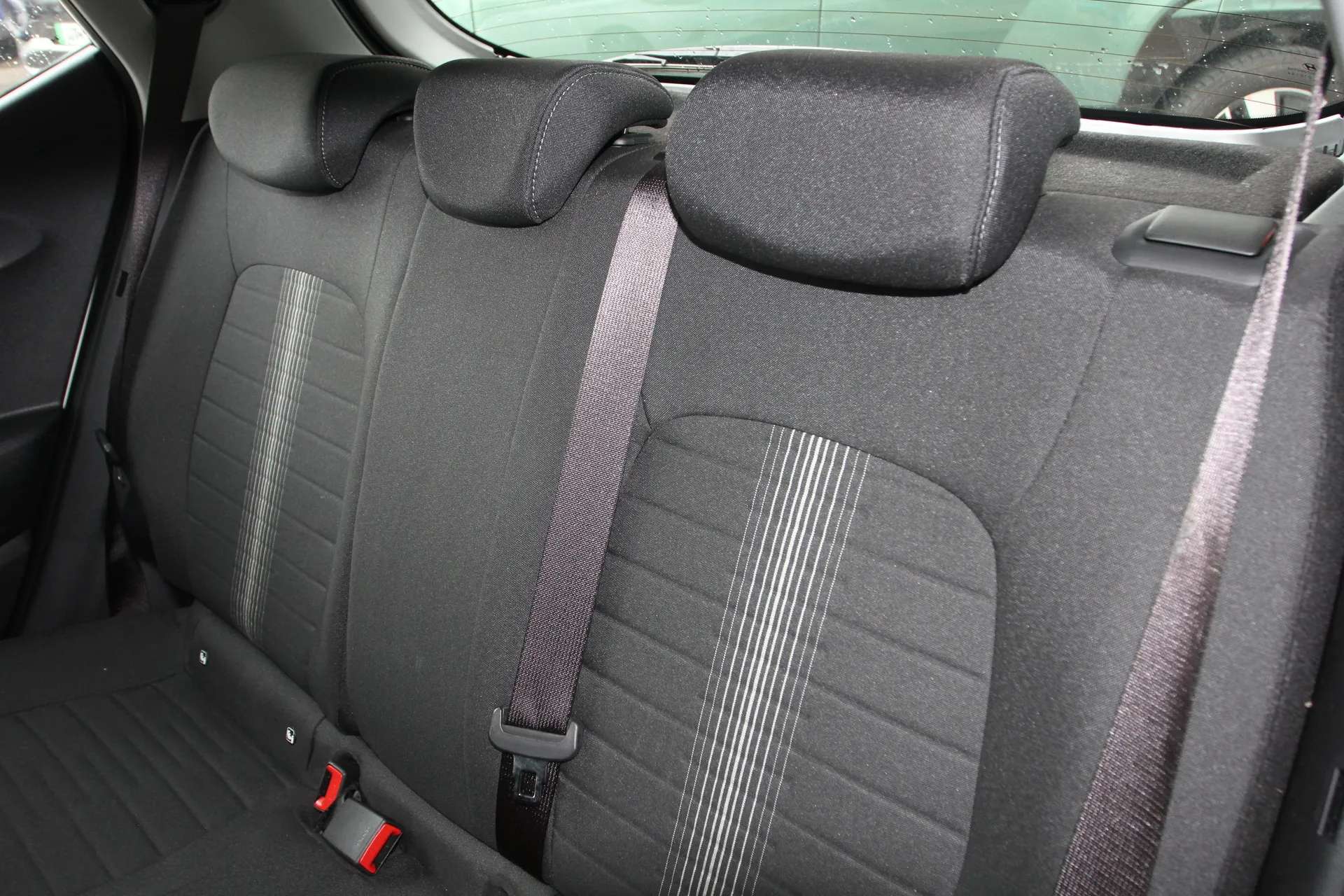 2024 HYUNDAI I10 2024 HYUNDAI I10