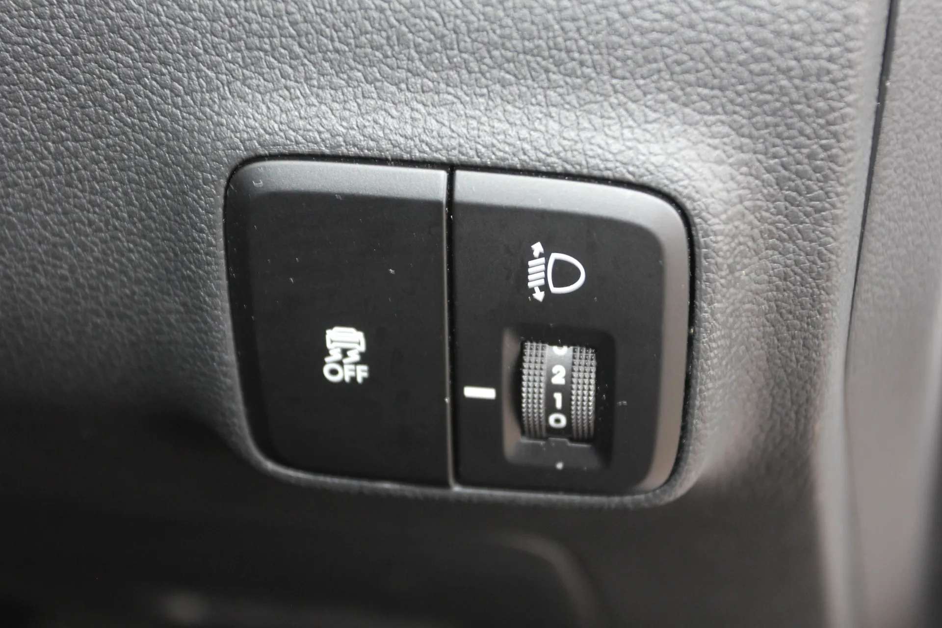 2024 HYUNDAI I10 2024 HYUNDAI I10