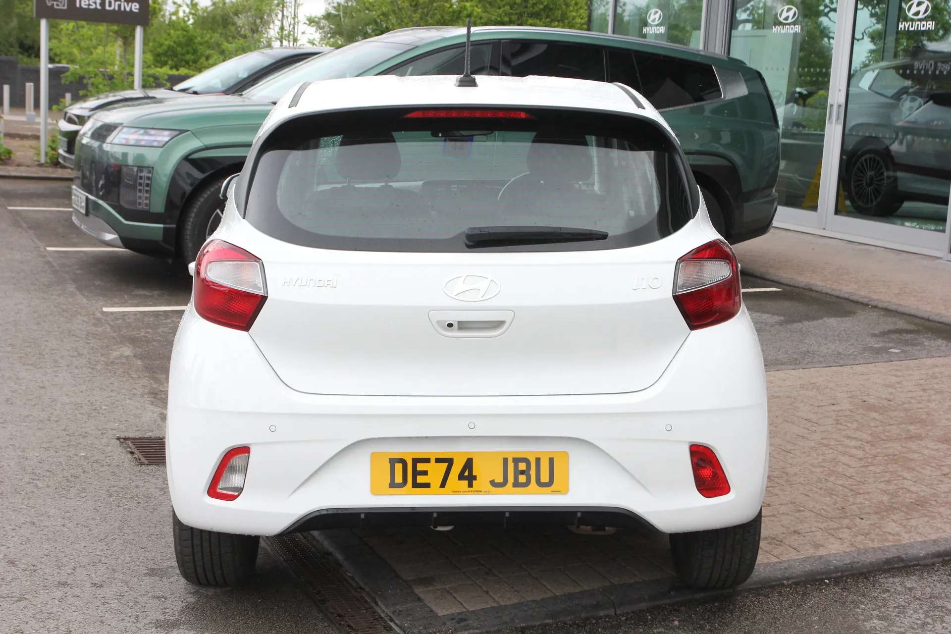 2024 HYUNDAI I10 2024 HYUNDAI I10