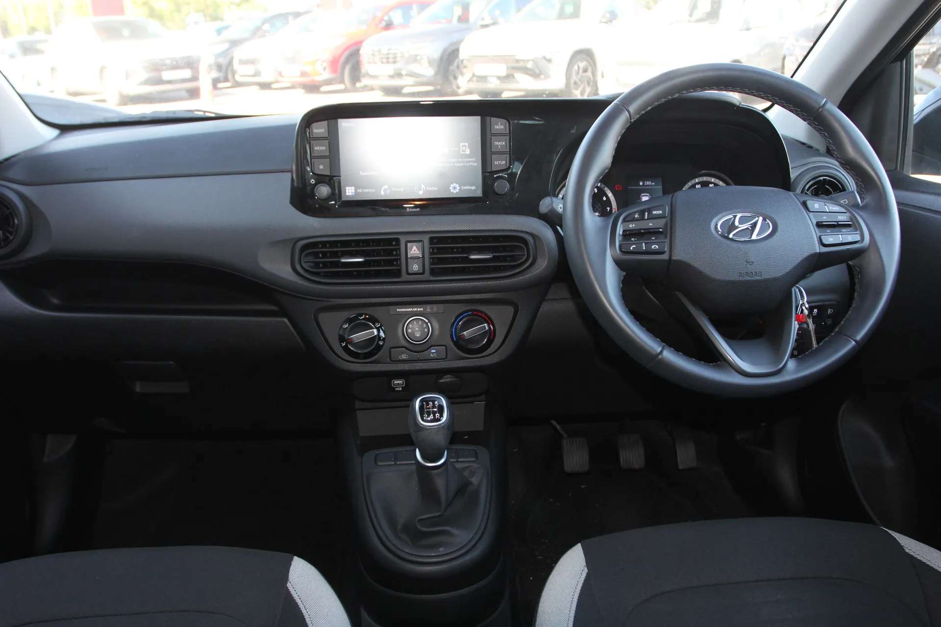 2023 HYUNDAI I10 2023 HYUNDAI I10