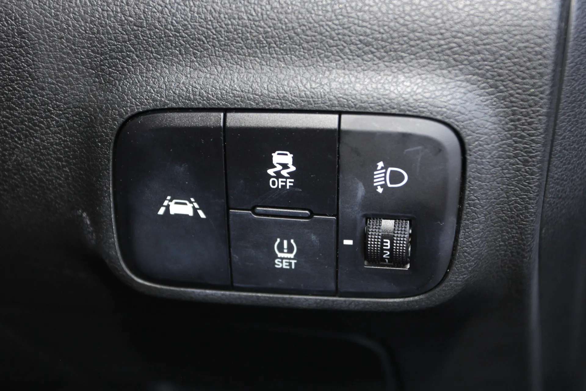 2023 HYUNDAI I10 2023 HYUNDAI I10
