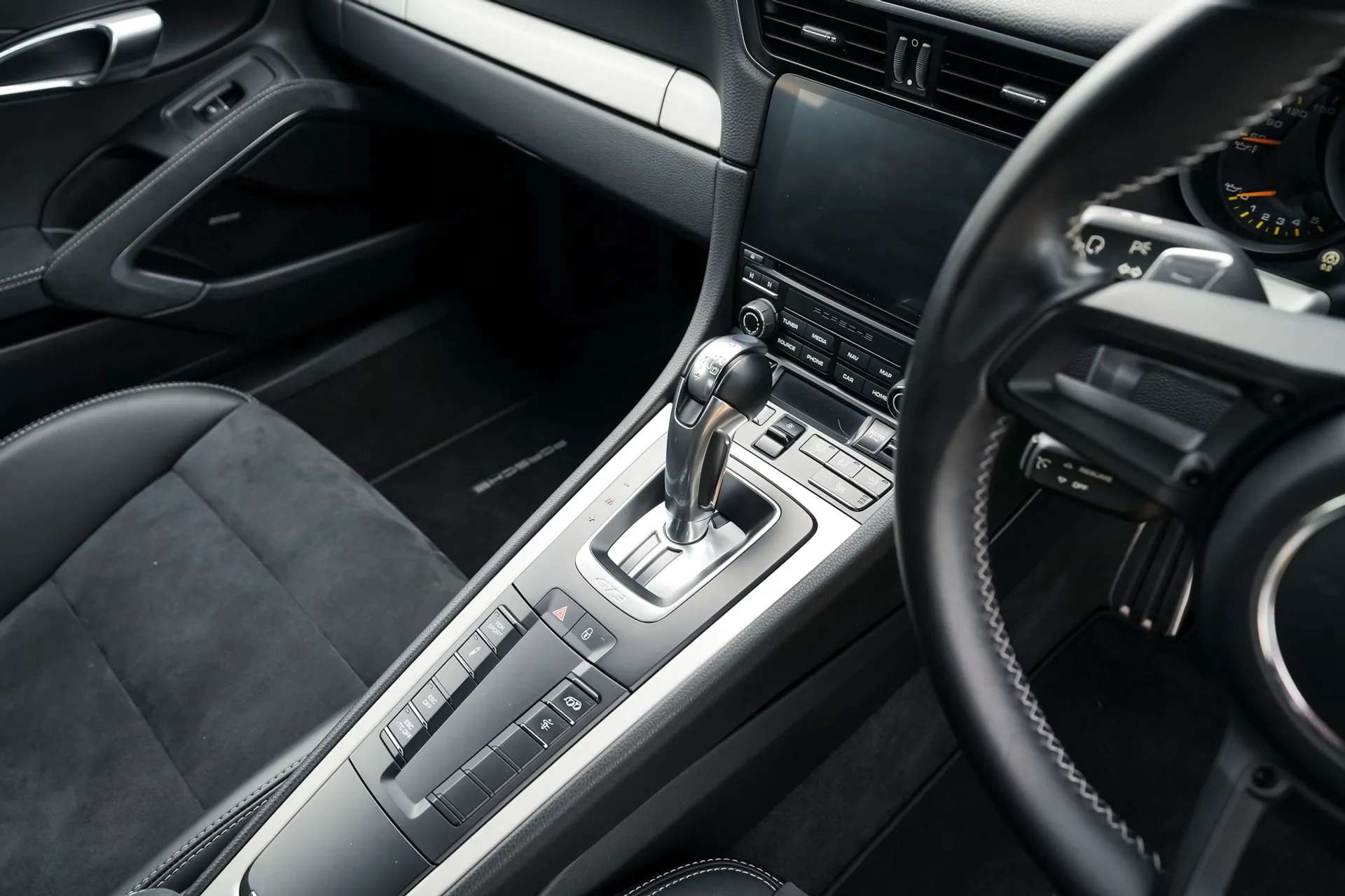 2018 PORSCHE 911 2018 PORSCHE 911