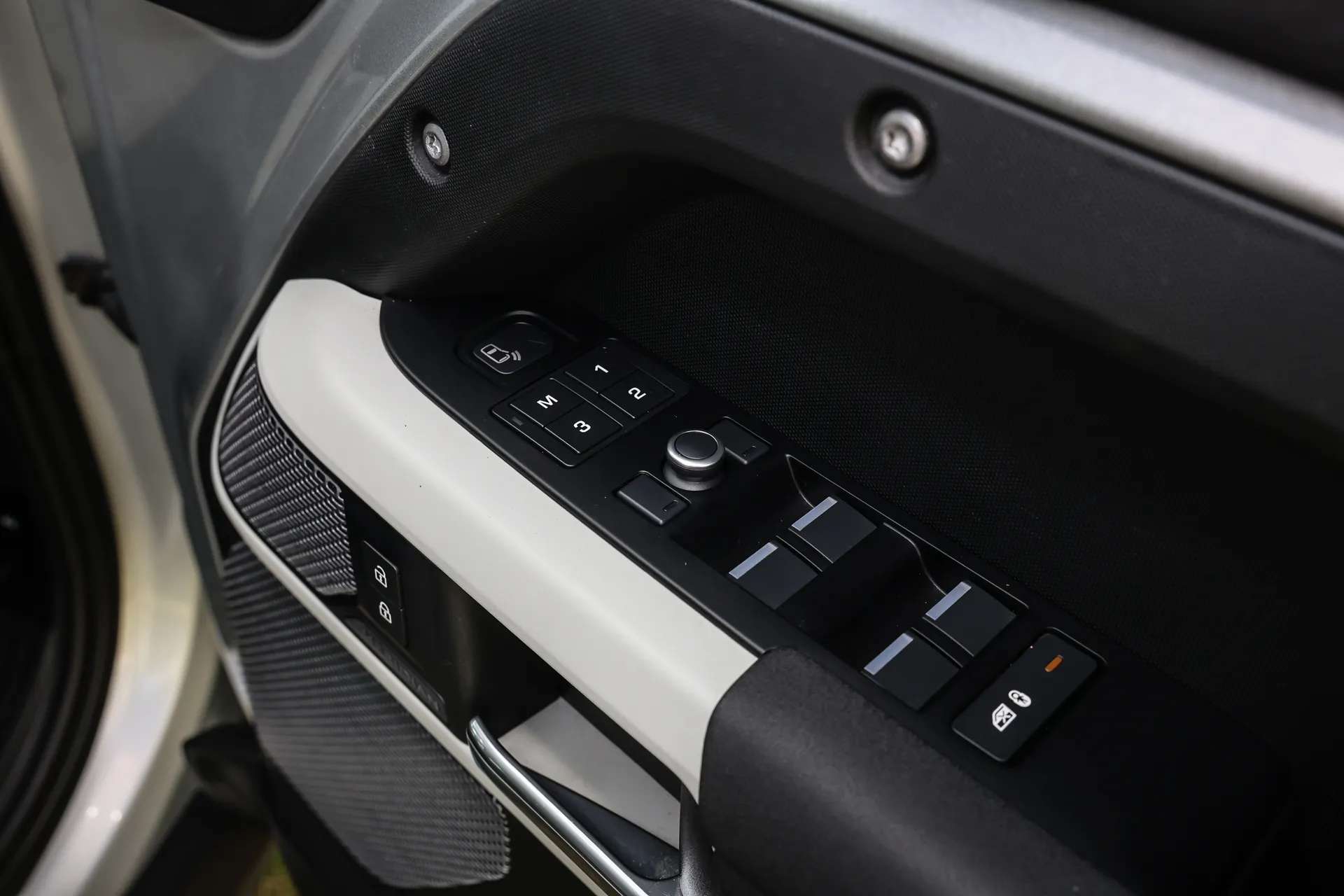 2020 LAND ROVER DEFENDER 2020 LAND ROVER DEFENDER