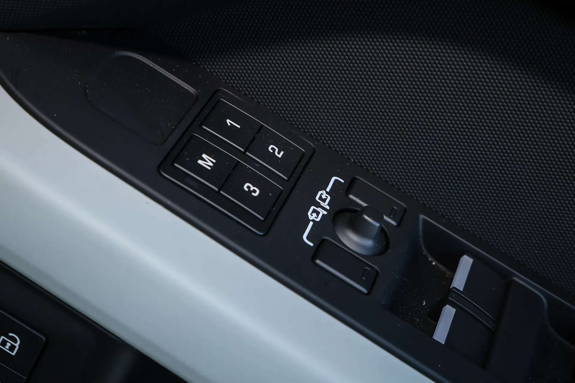 2024 LAND ROVER DEFENDER 2024 LAND ROVER DEFENDER