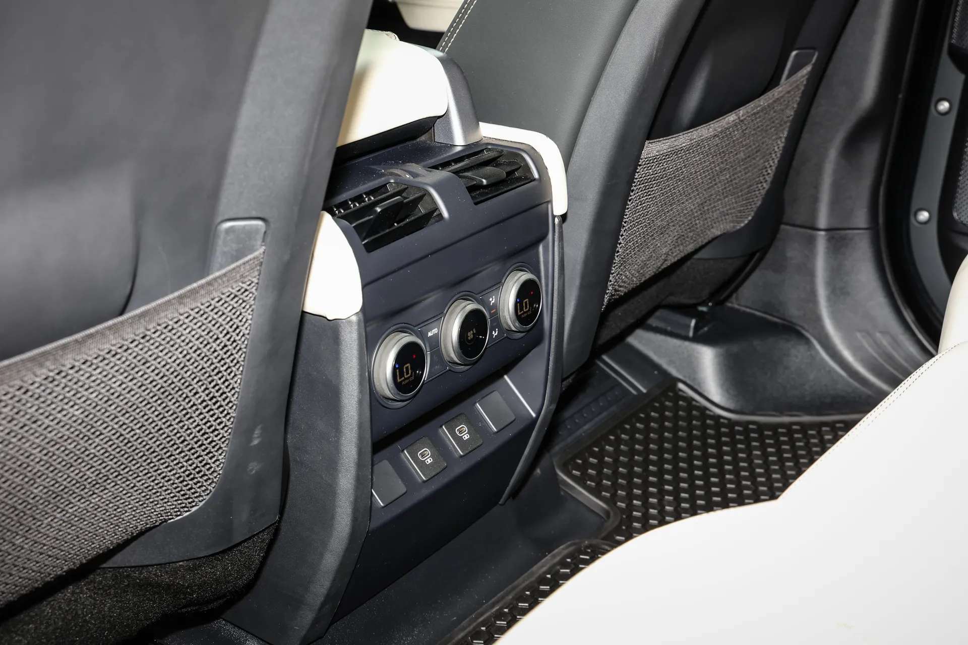 2022 LAND ROVER DEFENDER 2022 LAND ROVER DEFENDER