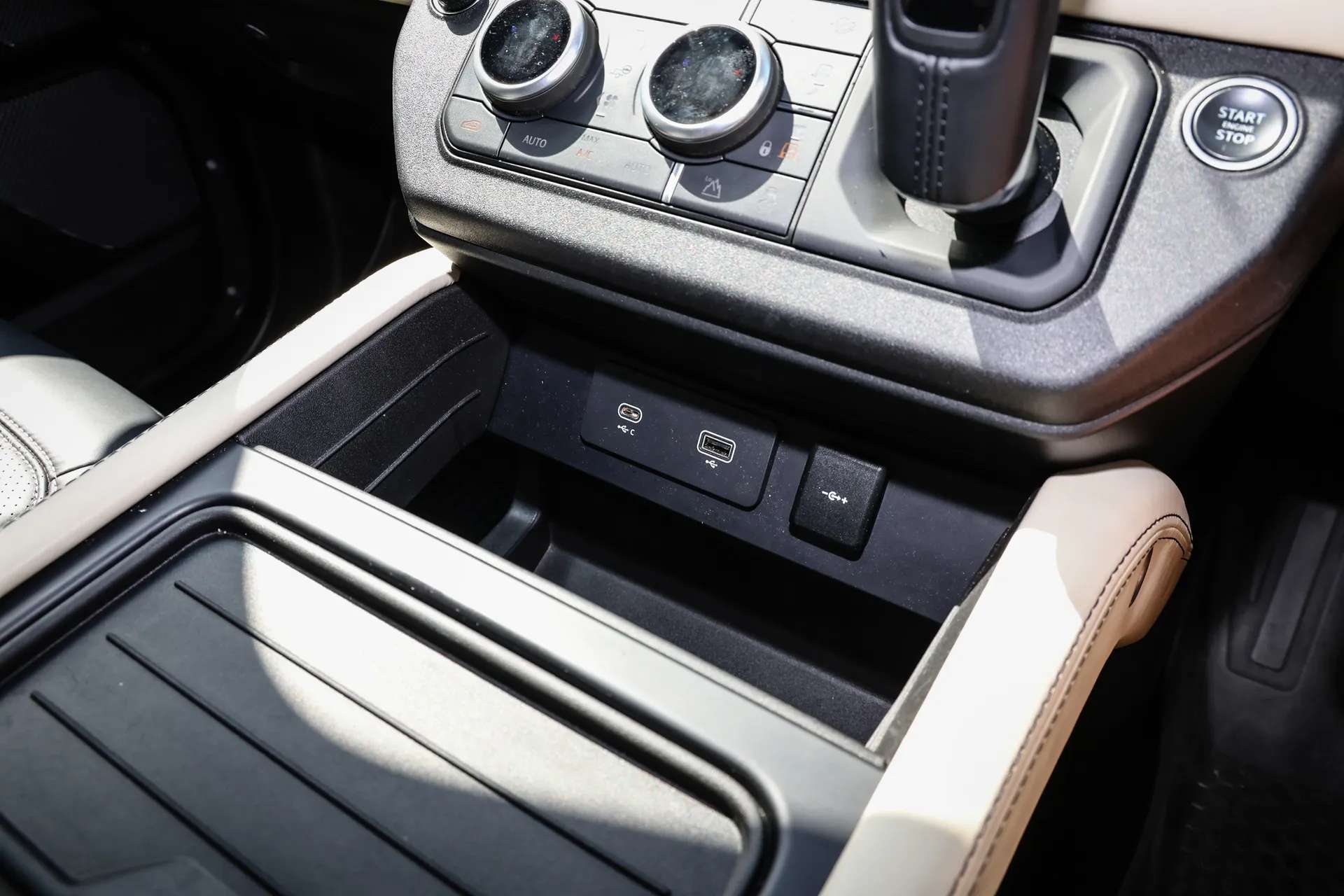 2022 LAND ROVER DEFENDER 2022 LAND ROVER DEFENDER