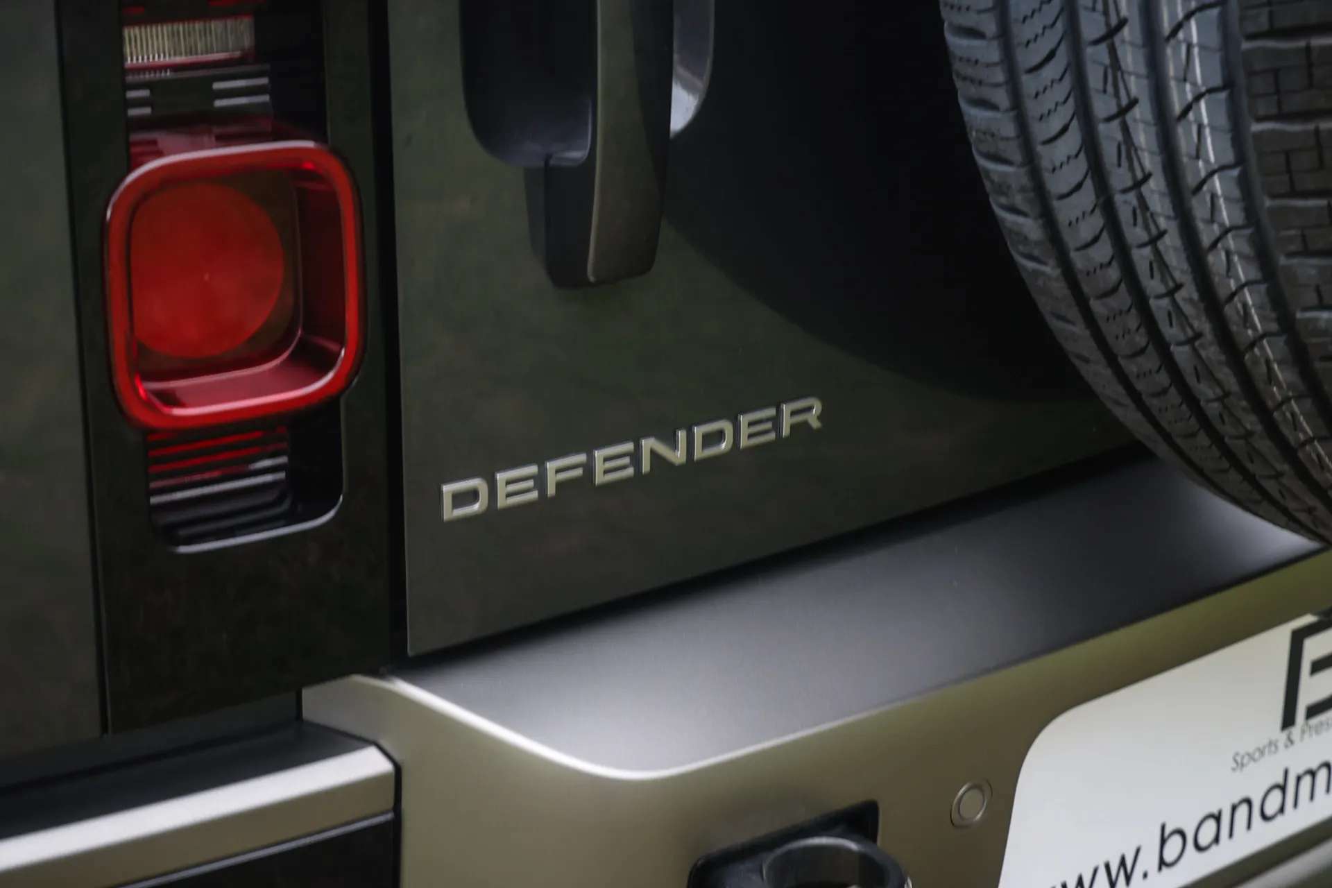 2024 LAND ROVER DEFENDER 2024 LAND ROVER DEFENDER