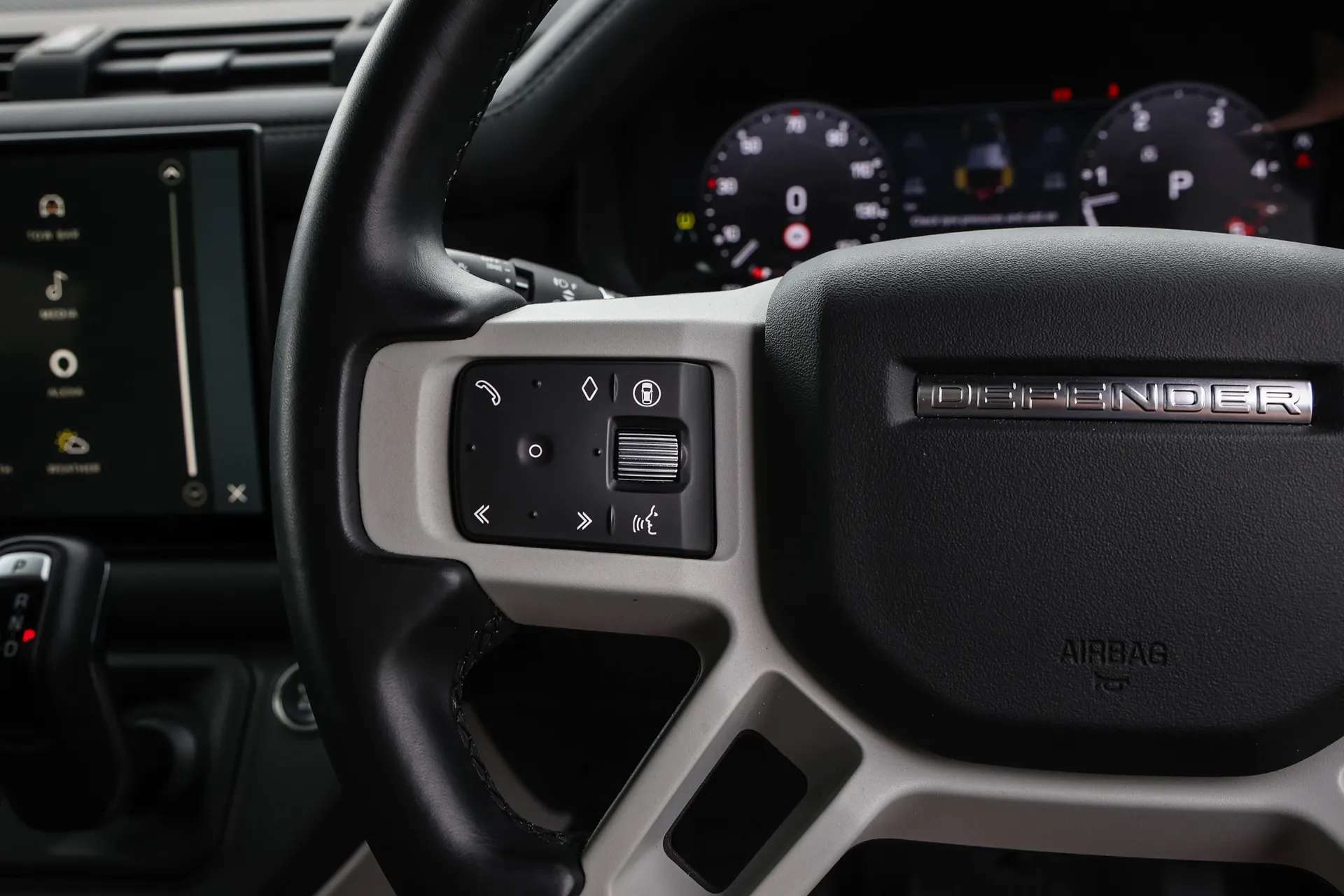 2024 LAND ROVER DEFENDER 2024 LAND ROVER DEFENDER