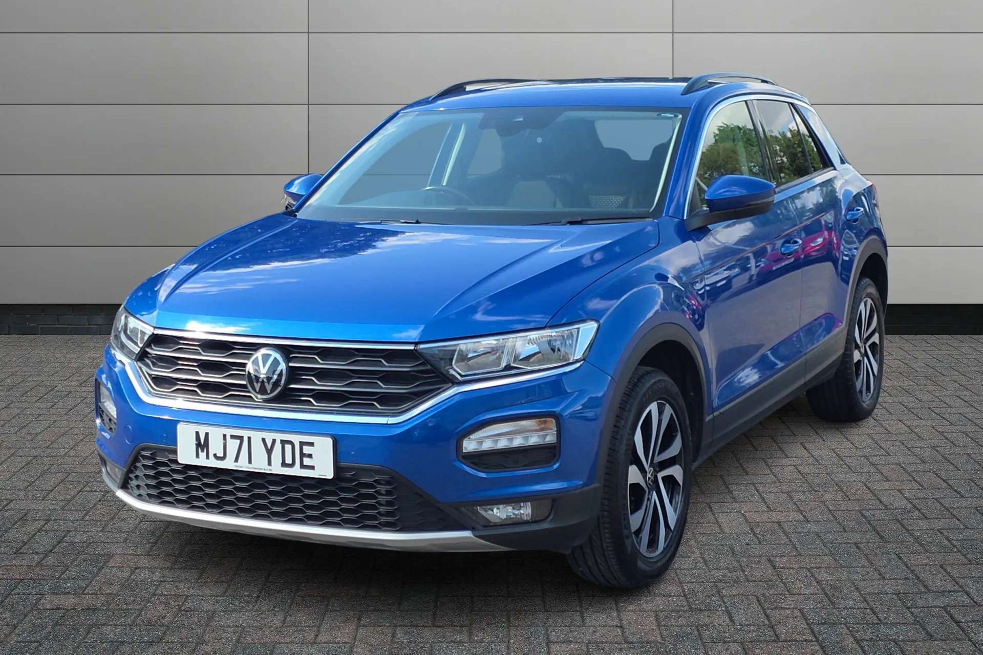 2021 VOLKSWAGEN T-ROC 2021 VOLKSWAGEN T-ROC