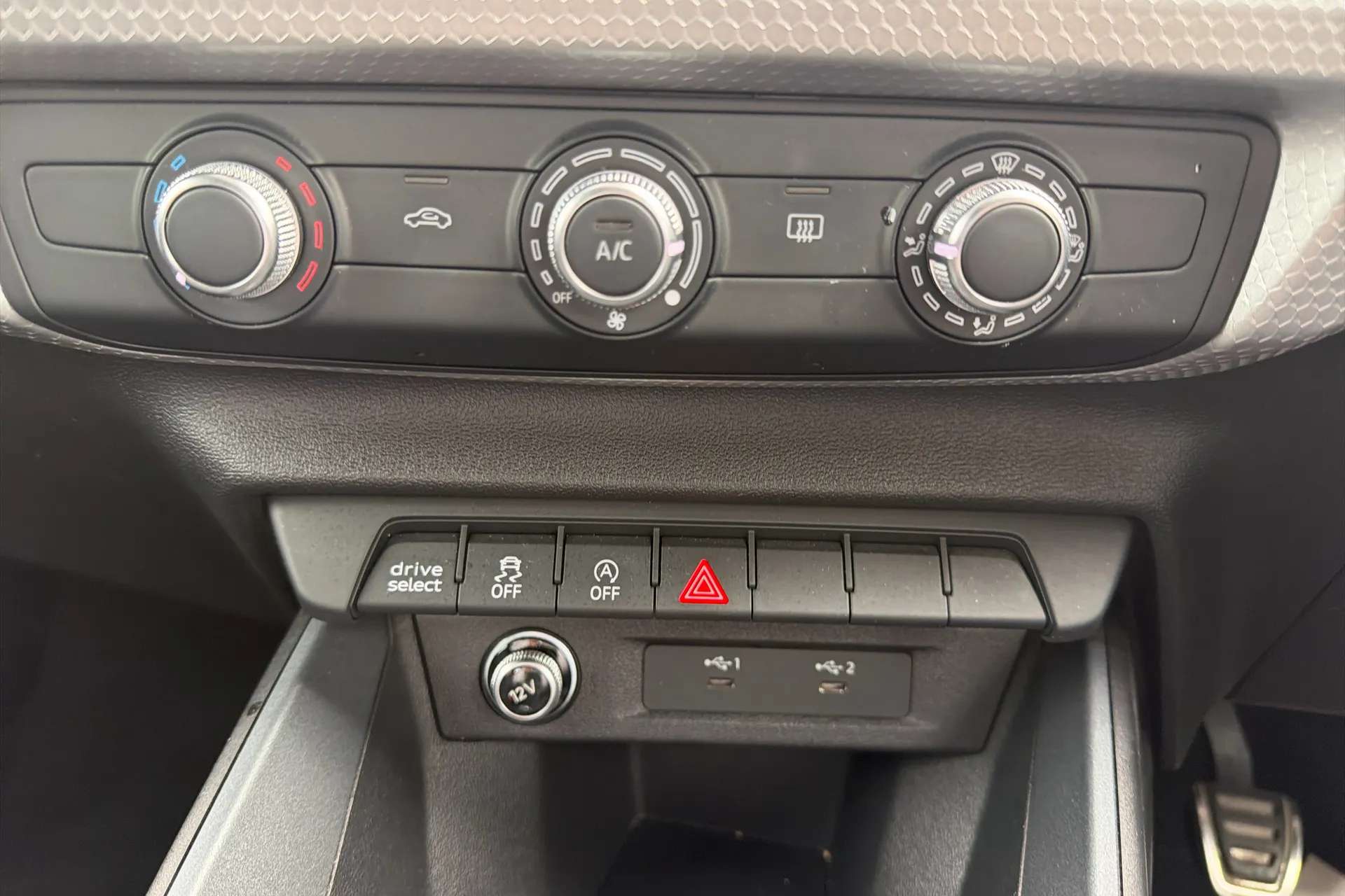 2023 AUDI A1 2023 AUDI A1