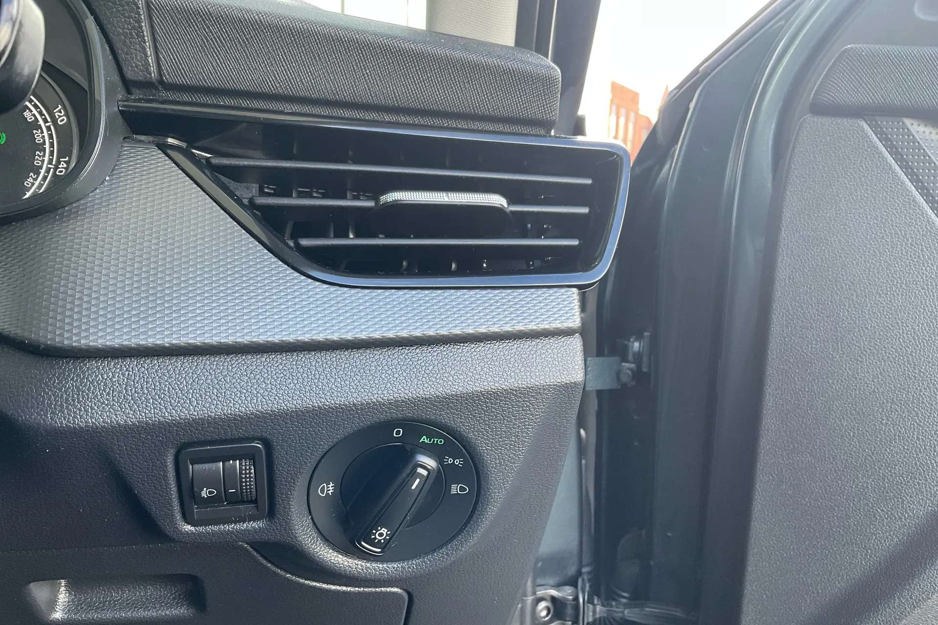 2021 SKODA KAMIQ 2021 SKODA KAMIQ
