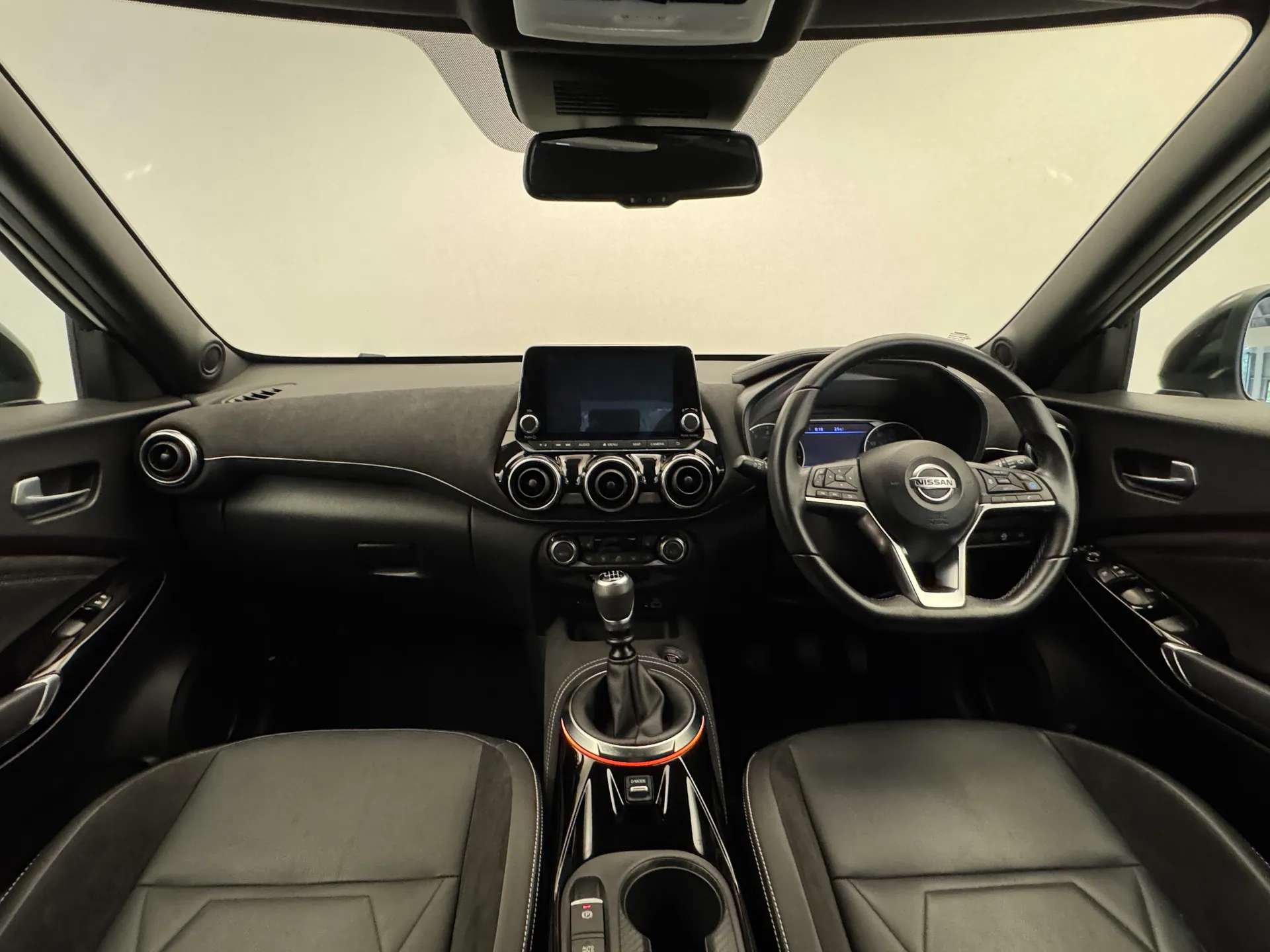 A 2022 NISSAN JUKE 1.0 DiG-T 114 Tekna+ 5dr A 2022 NISSAN JUKE 1.0 DiG-T 114 Tekna+ 5dr