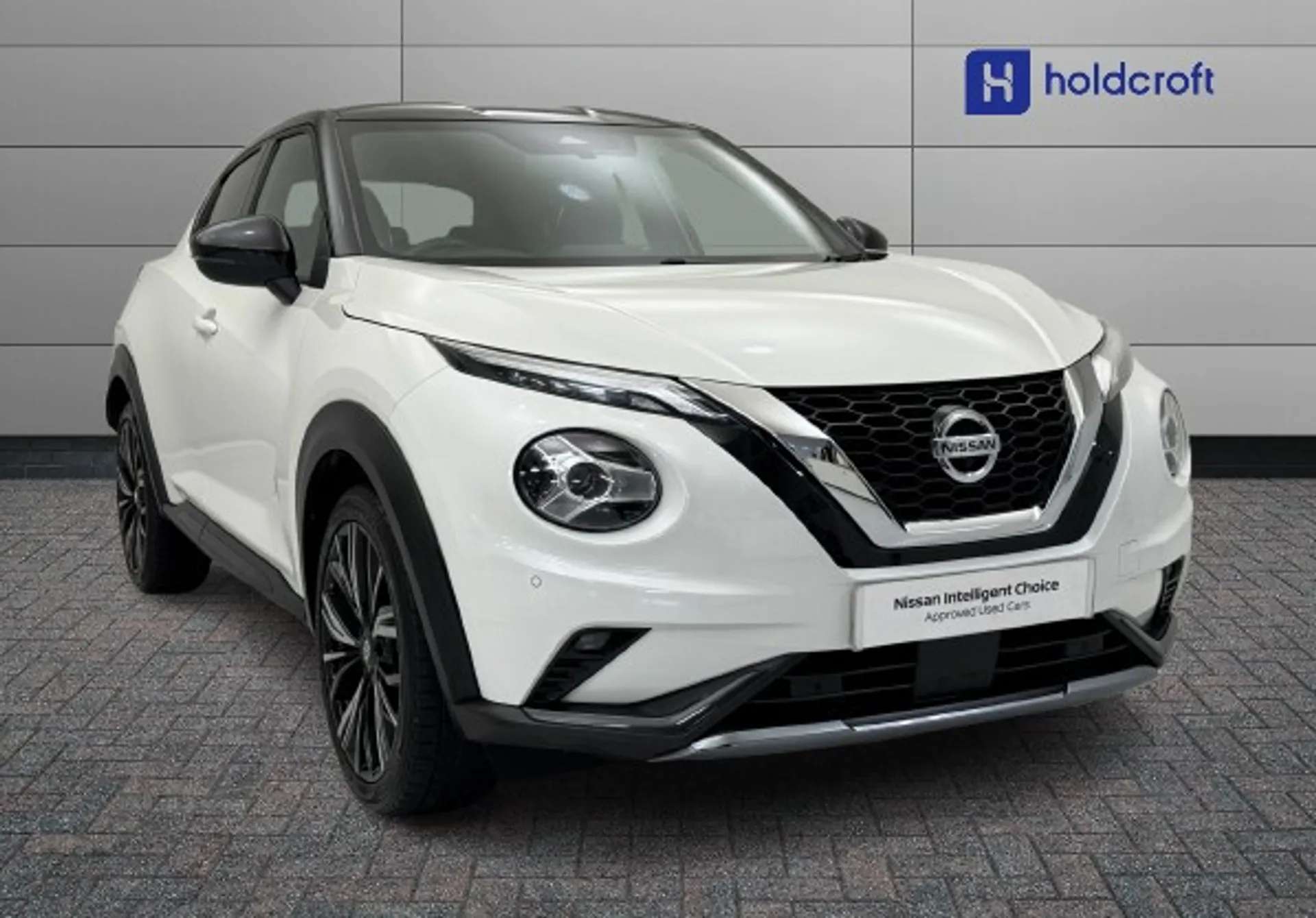 A 2022 NISSAN JUKE 1.0 DiG-T 114 Tekna+ 5dr A 2022 NISSAN JUKE 1.0 DiG-T 114 Tekna+ 5dr