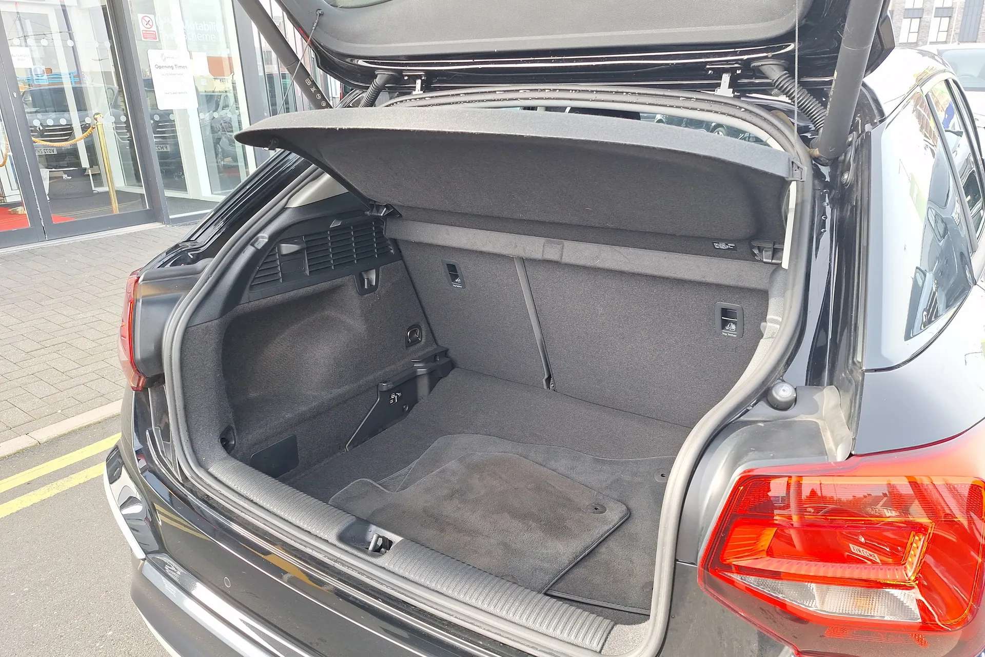 2023 AUDI Q2 2023 AUDI Q2