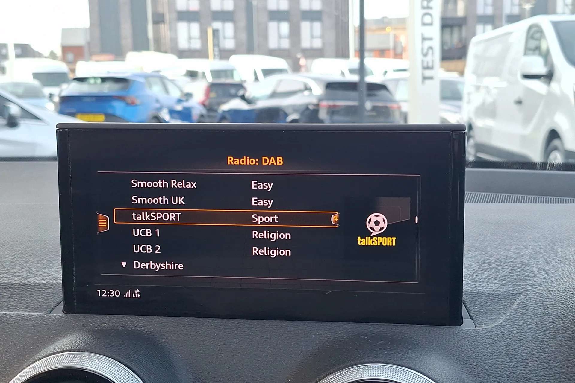 2023 AUDI Q2 2023 AUDI Q2