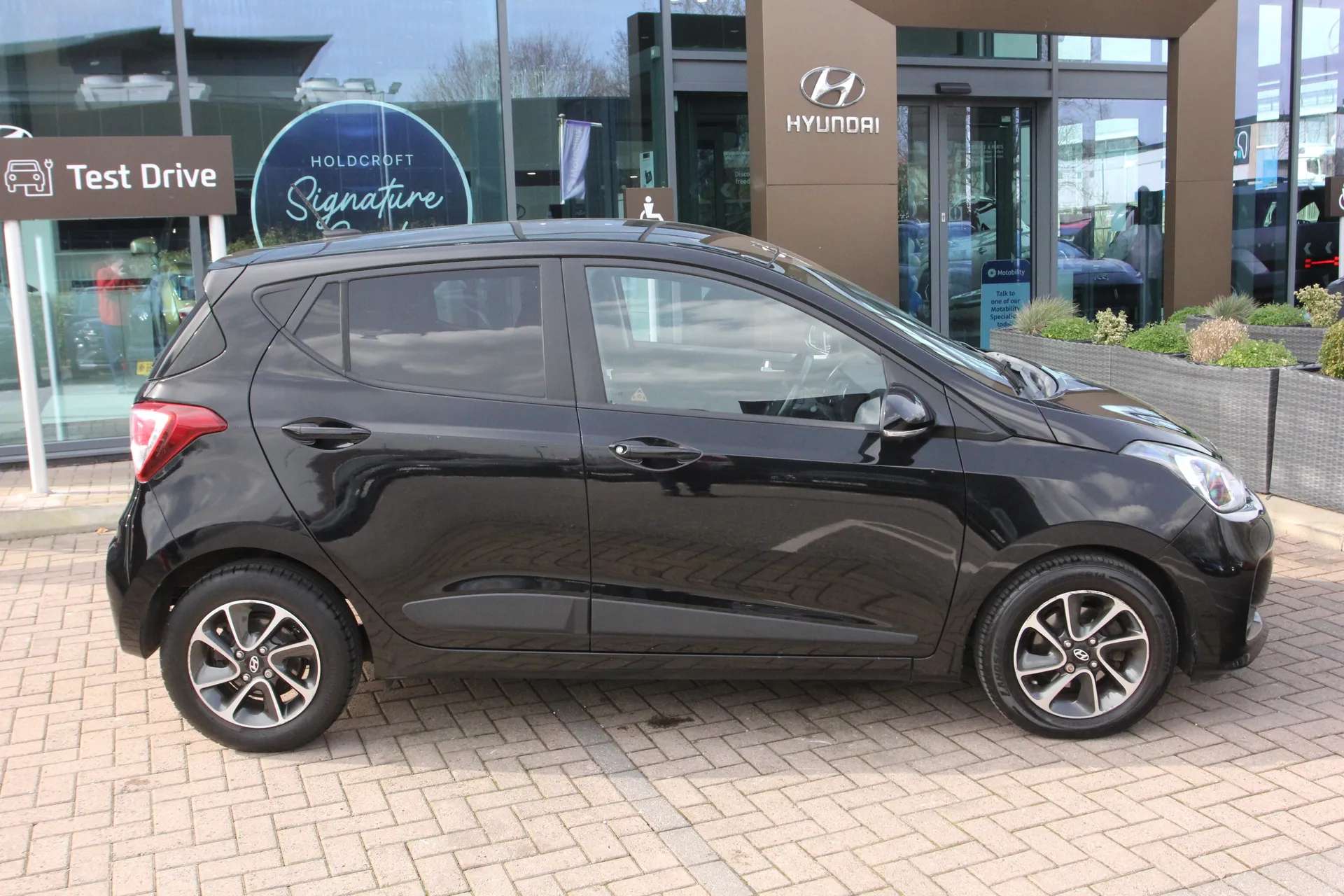 2017 HYUNDAI I10 2017 HYUNDAI I10
