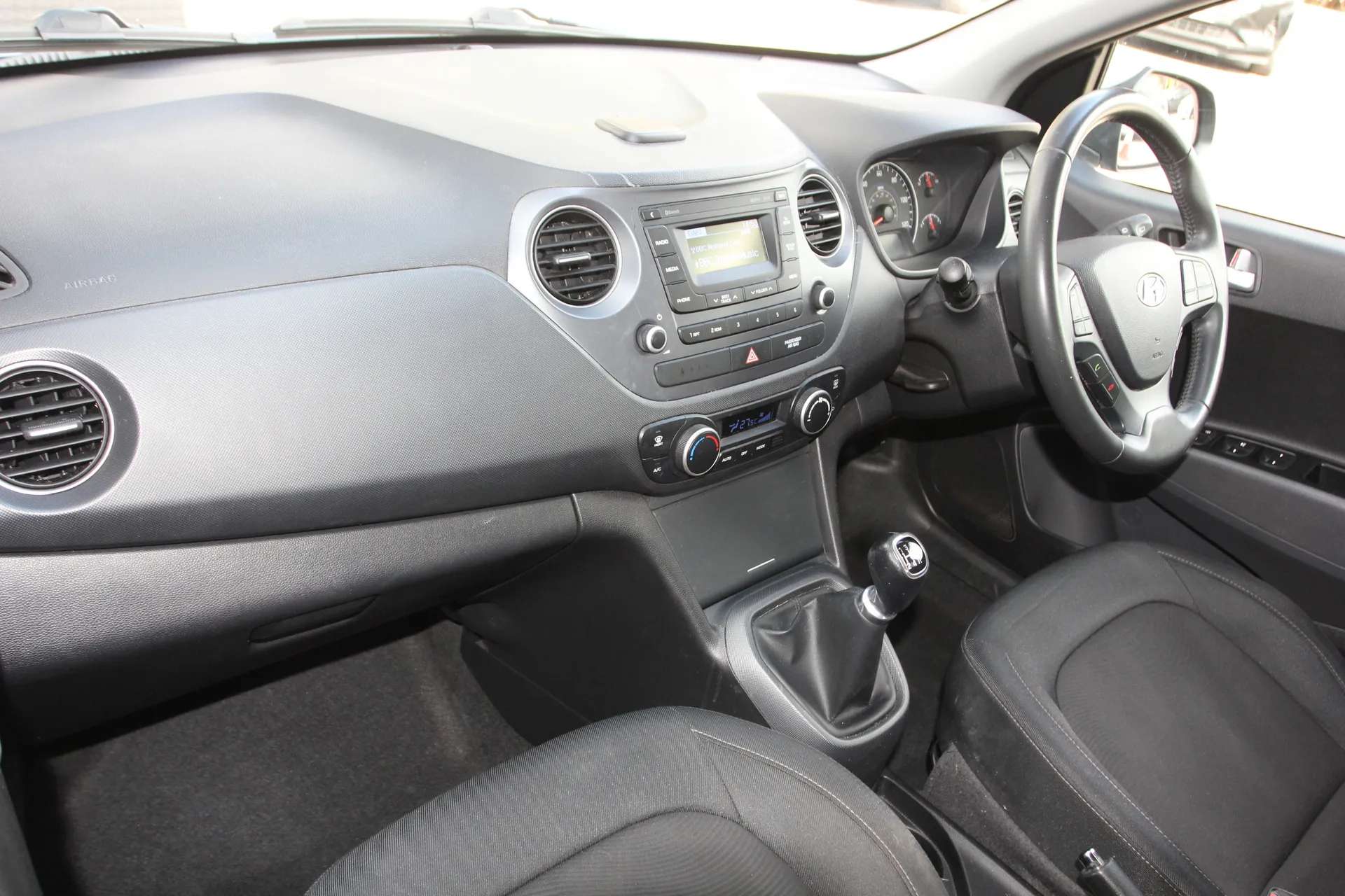 2018 HYUNDAI I10 2018 HYUNDAI I10