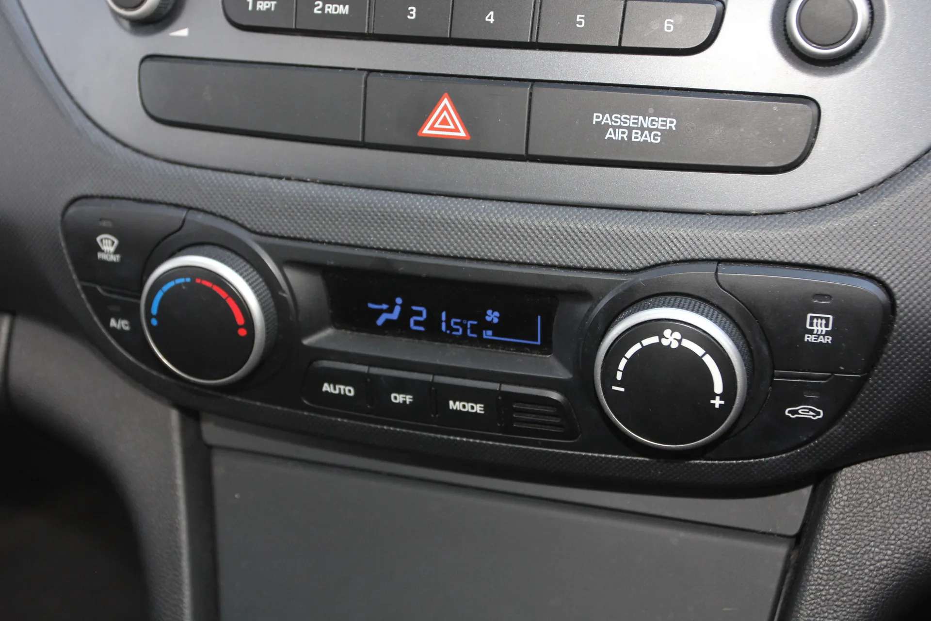 2018 HYUNDAI I10 2018 HYUNDAI I10