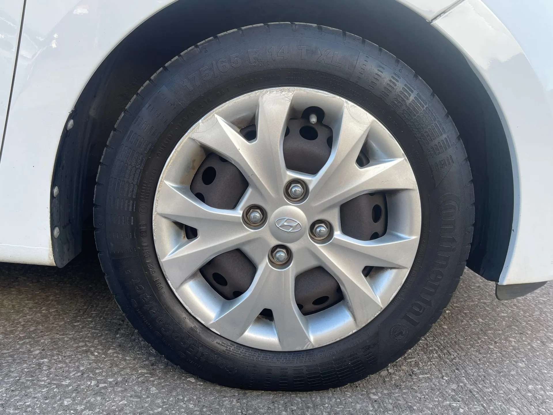 2016 HYUNDAI I10 2016 HYUNDAI I10