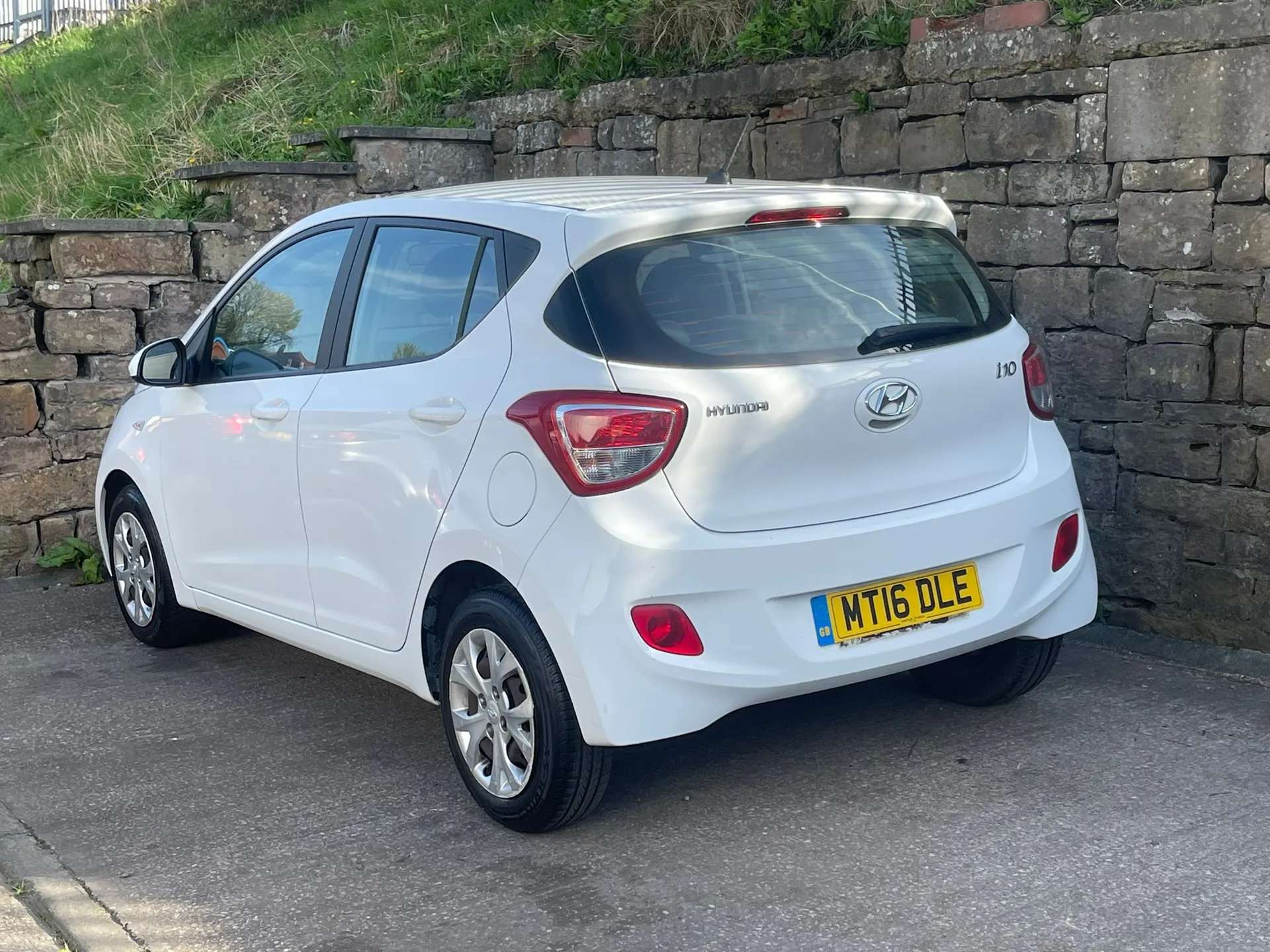 2016 HYUNDAI I10 2016 HYUNDAI I10