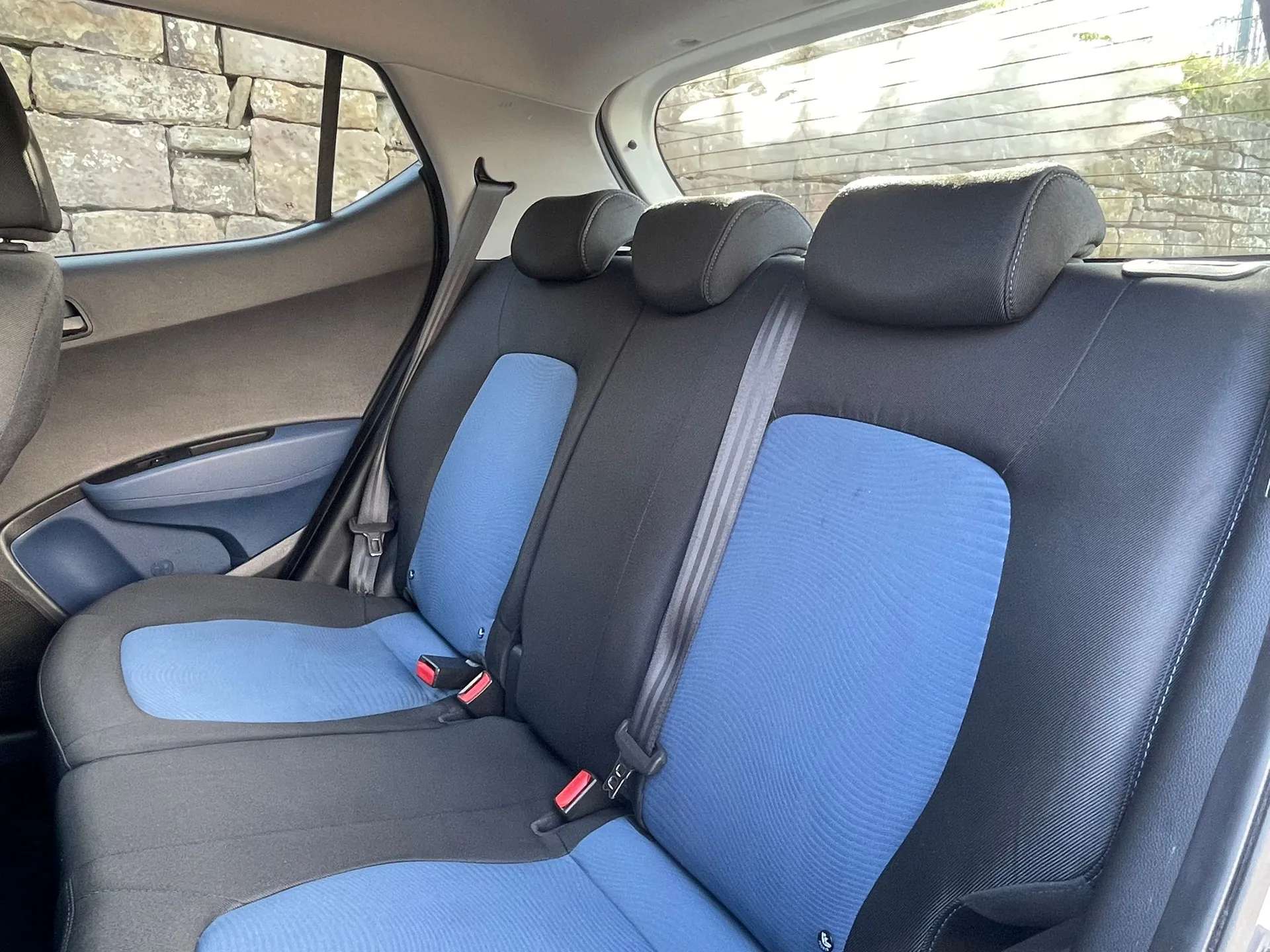 2016 HYUNDAI I10 2016 HYUNDAI I10