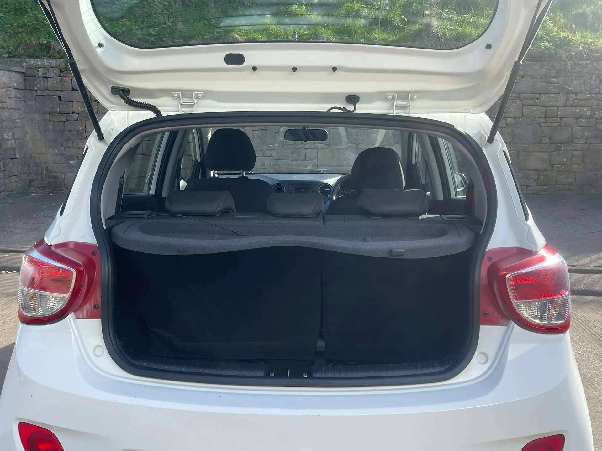 2016 HYUNDAI I10 2016 HYUNDAI I10