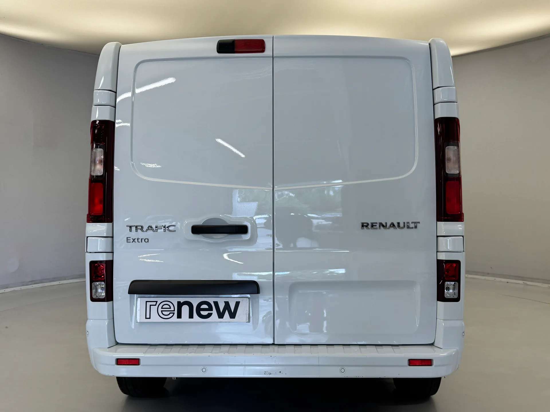 2024 RENAULT TRAFIC 2024 RENAULT TRAFIC