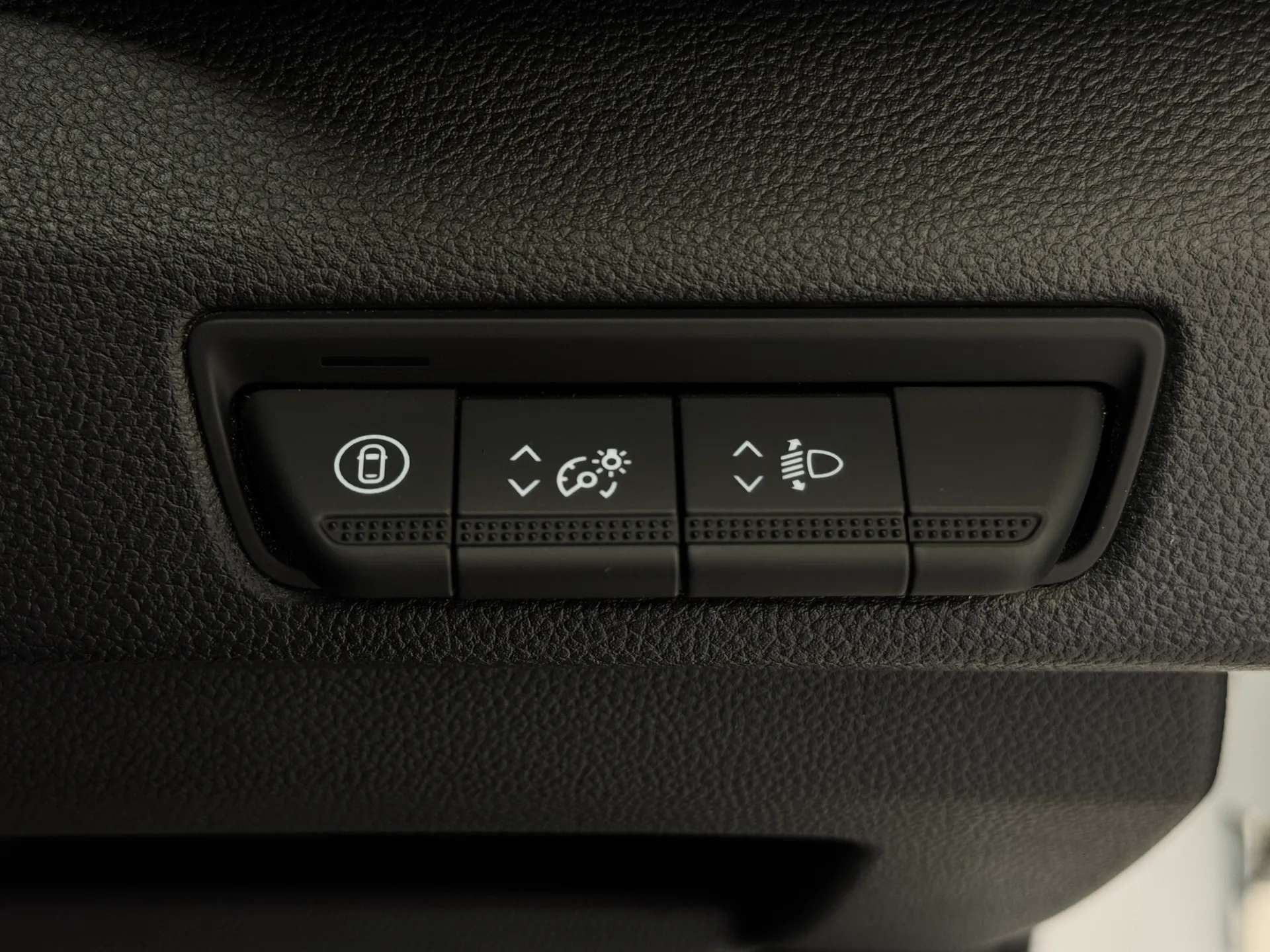 2024 RENAULT TRAFIC 2024 RENAULT TRAFIC