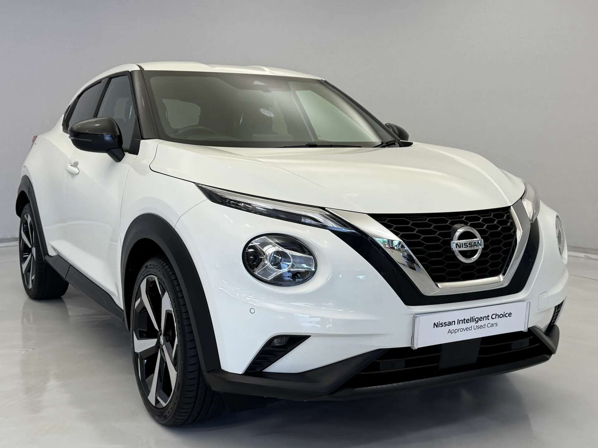 A 2020 NISSAN JUKE 1.0 DiG-T 114 Tekna 5dr A 2020 NISSAN JUKE 1.0 DiG-T 114 Tekna 5dr