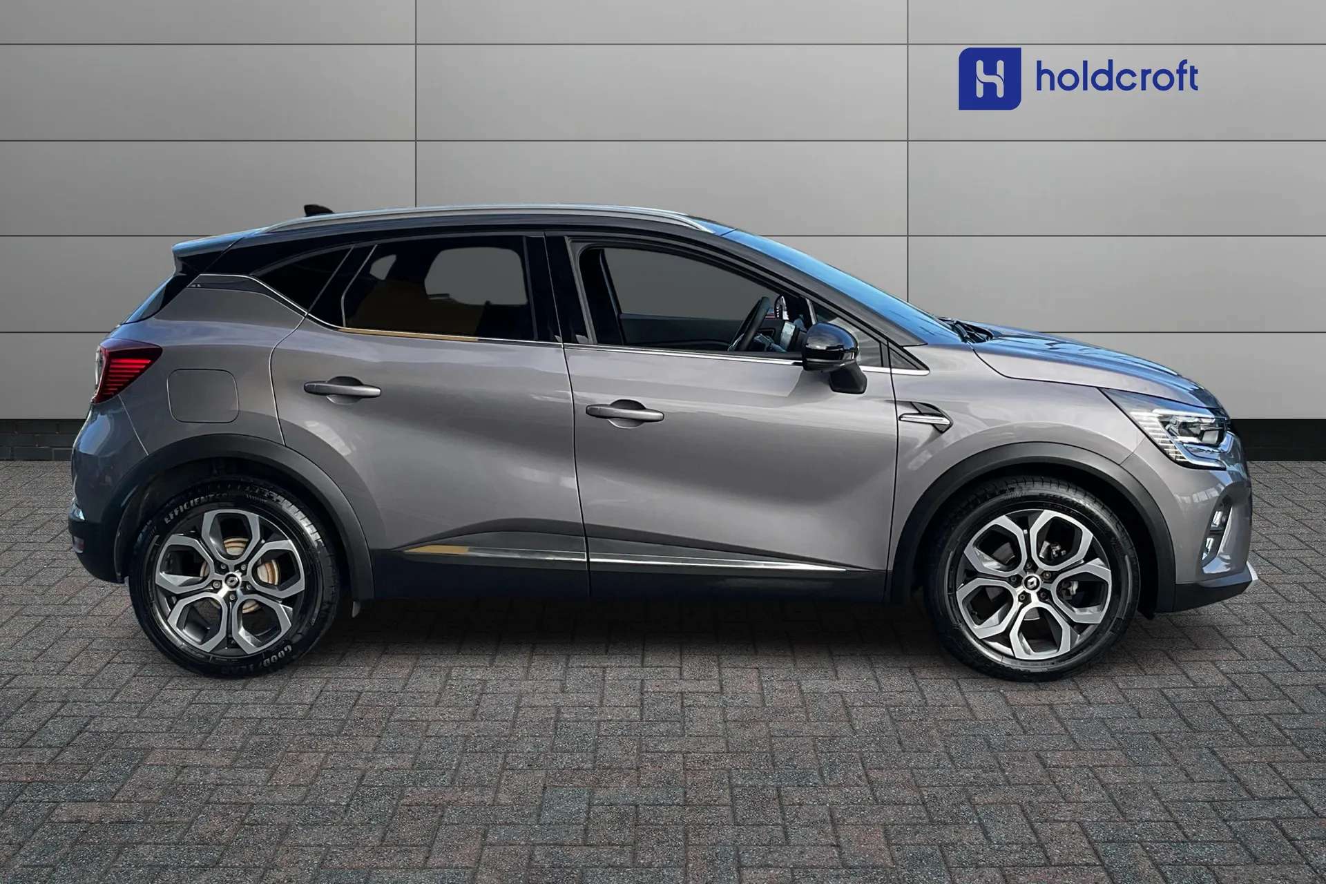 2022 RENAULT CAPTUR 2022 RENAULT CAPTUR