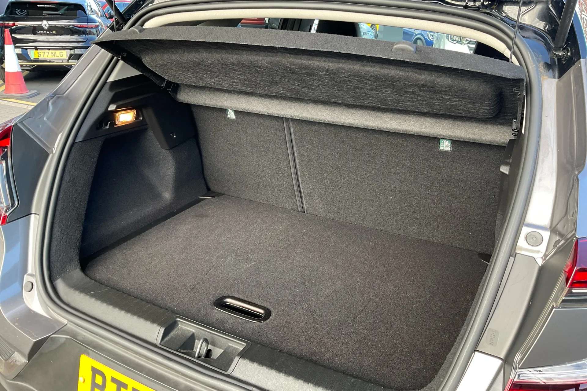 2022 RENAULT CAPTUR 2022 RENAULT CAPTUR
