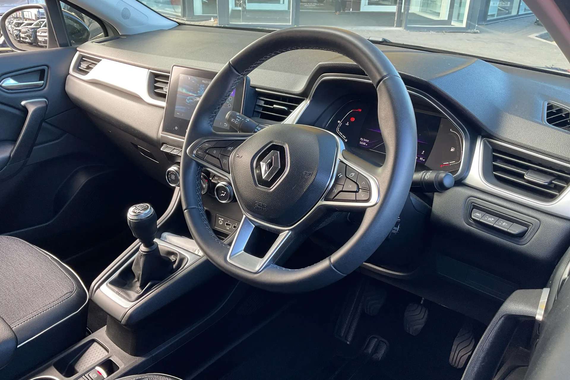 2022 RENAULT CAPTUR 2022 RENAULT CAPTUR