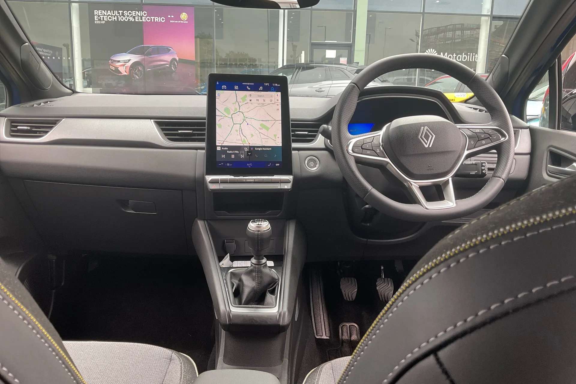 A 2025 RENAULT SYMBIOZ 1.3 TCe 140 Techno 5dr A 2025 RENAULT SYMBIOZ 1.3 TCe 140 Techno 5dr