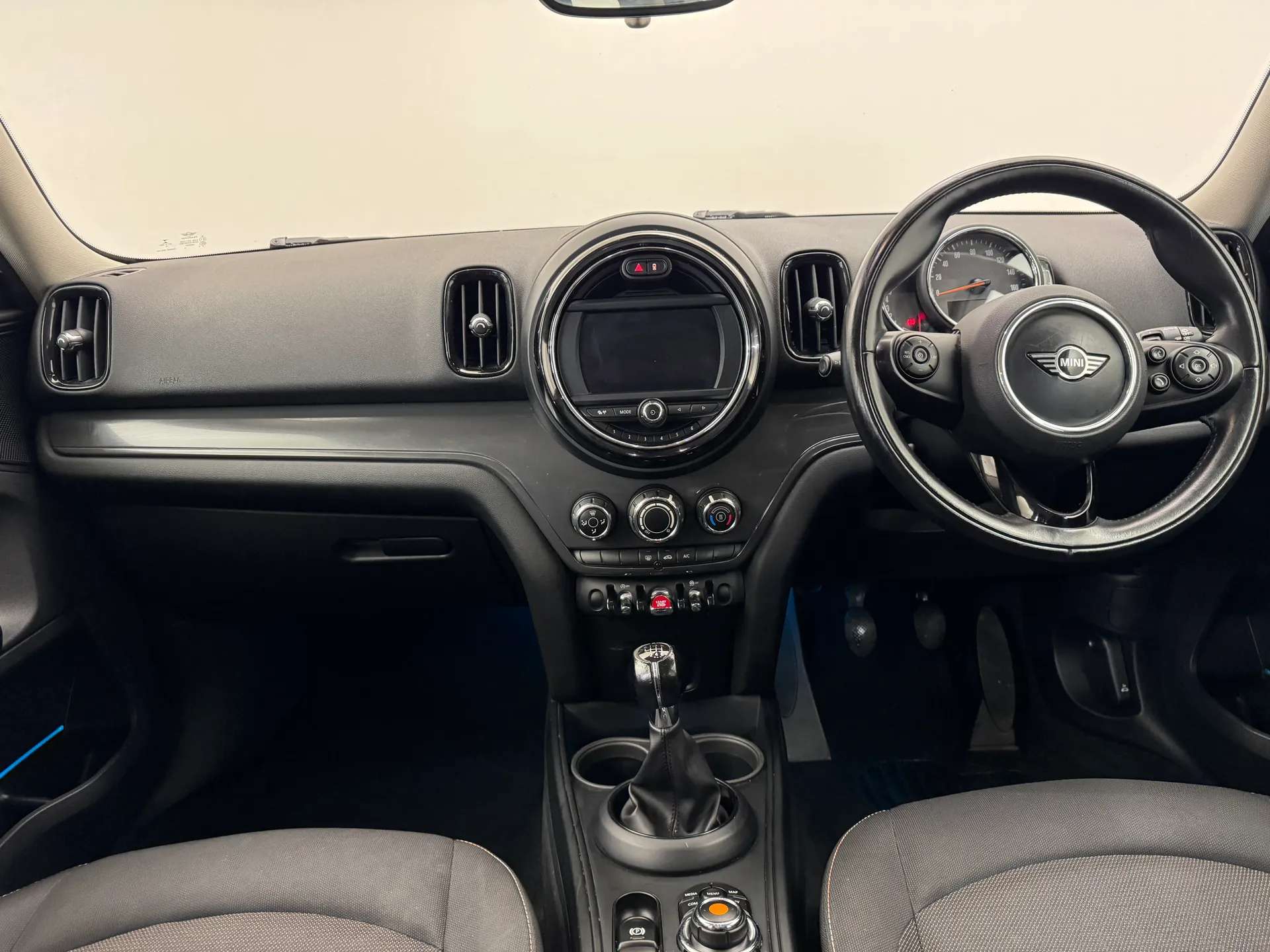 2018 MINI COUNTRYMAN 2018 MINI COUNTRYMAN