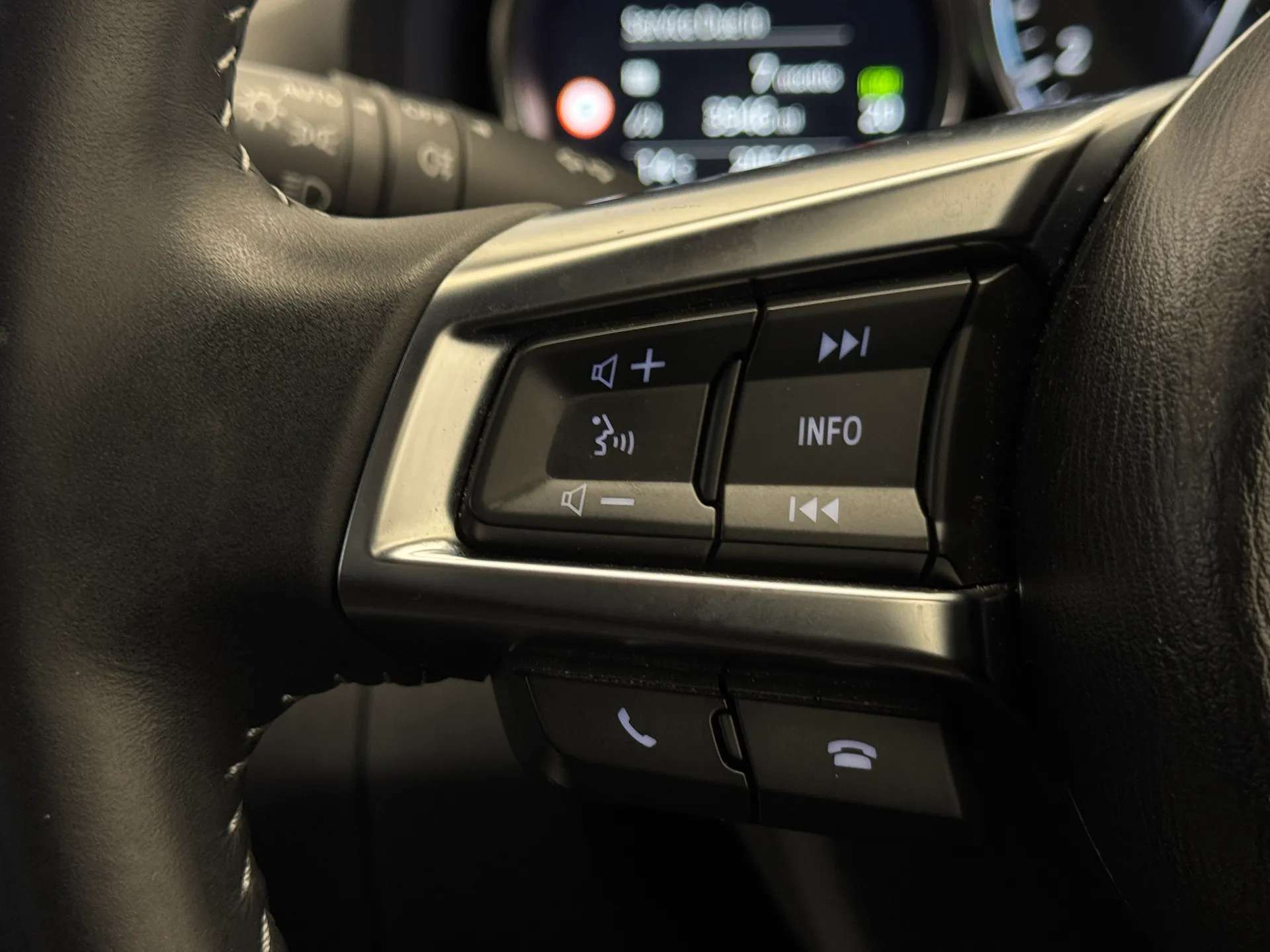 2021 MAZDA MX-5 2021 MAZDA MX-5