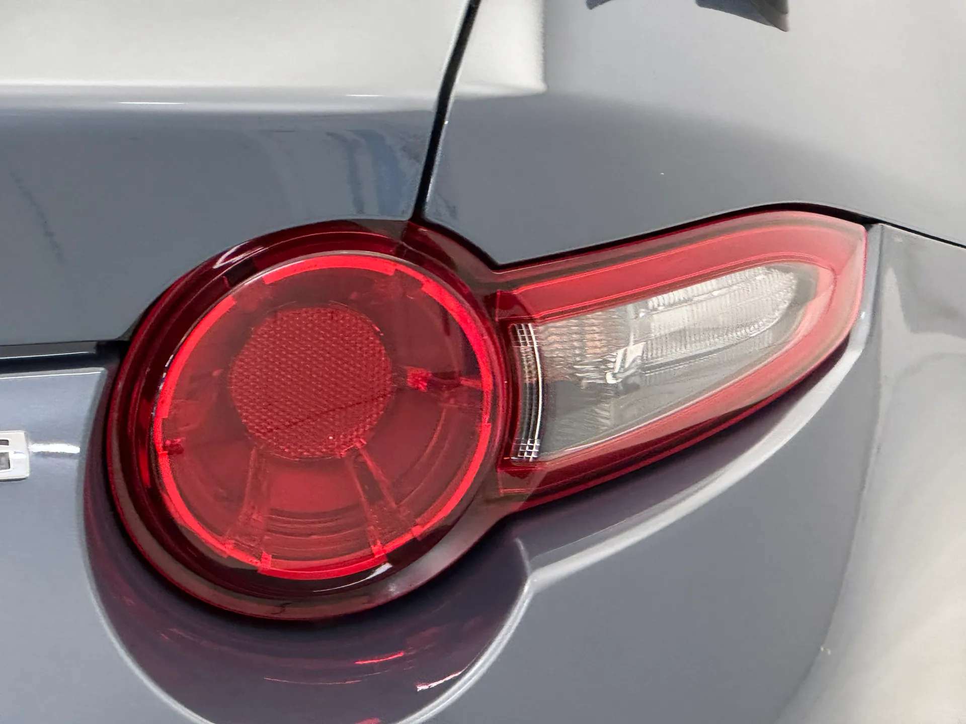 2021 MAZDA MX-5 2021 MAZDA MX-5