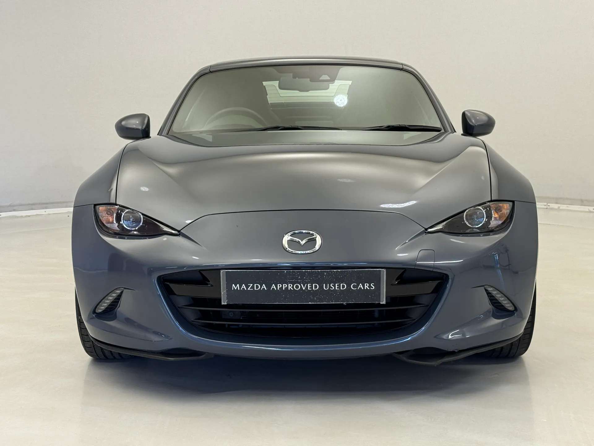 2021 MAZDA MX-5 2021 MAZDA MX-5