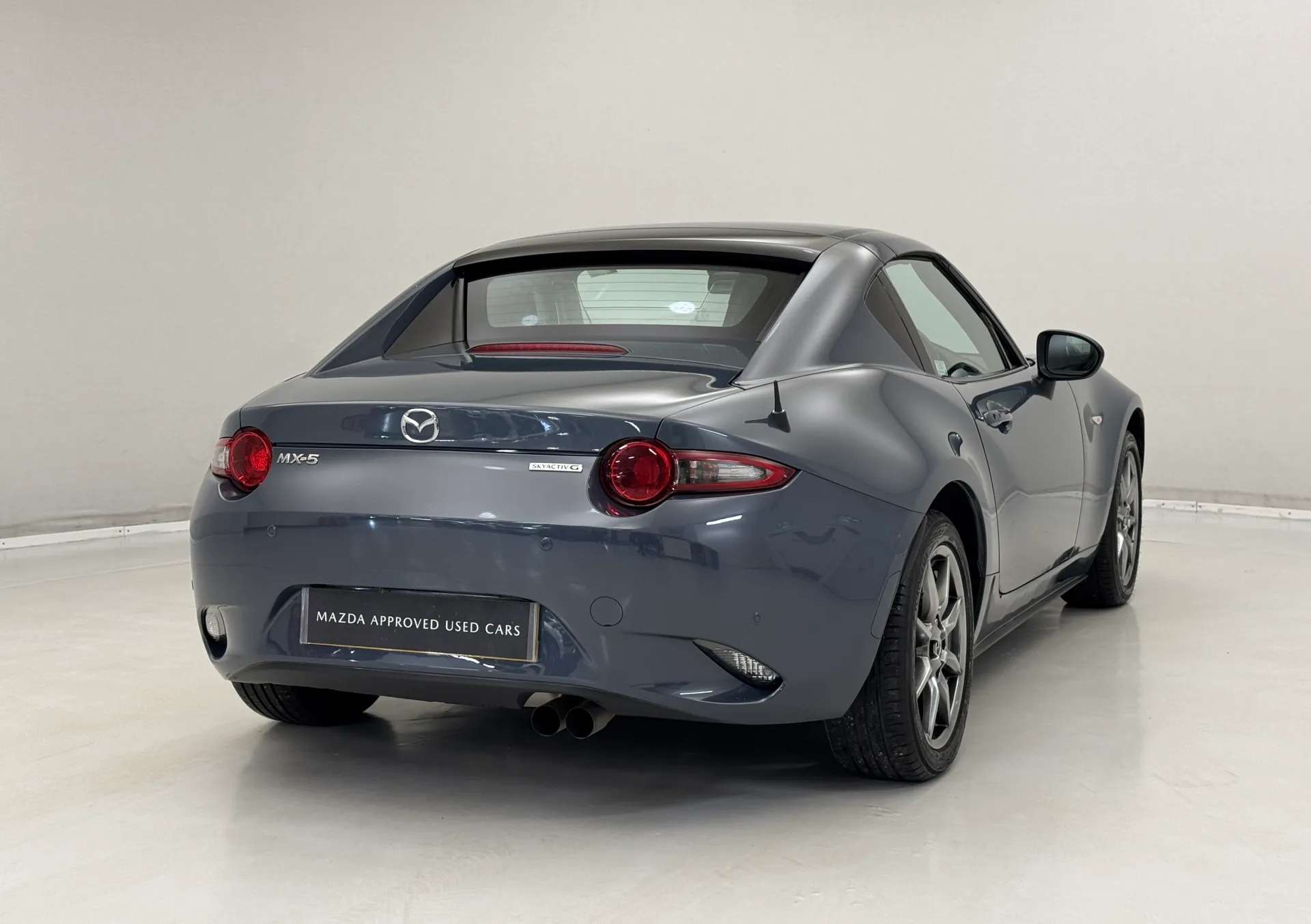 2021 MAZDA MX-5 2021 MAZDA MX-5