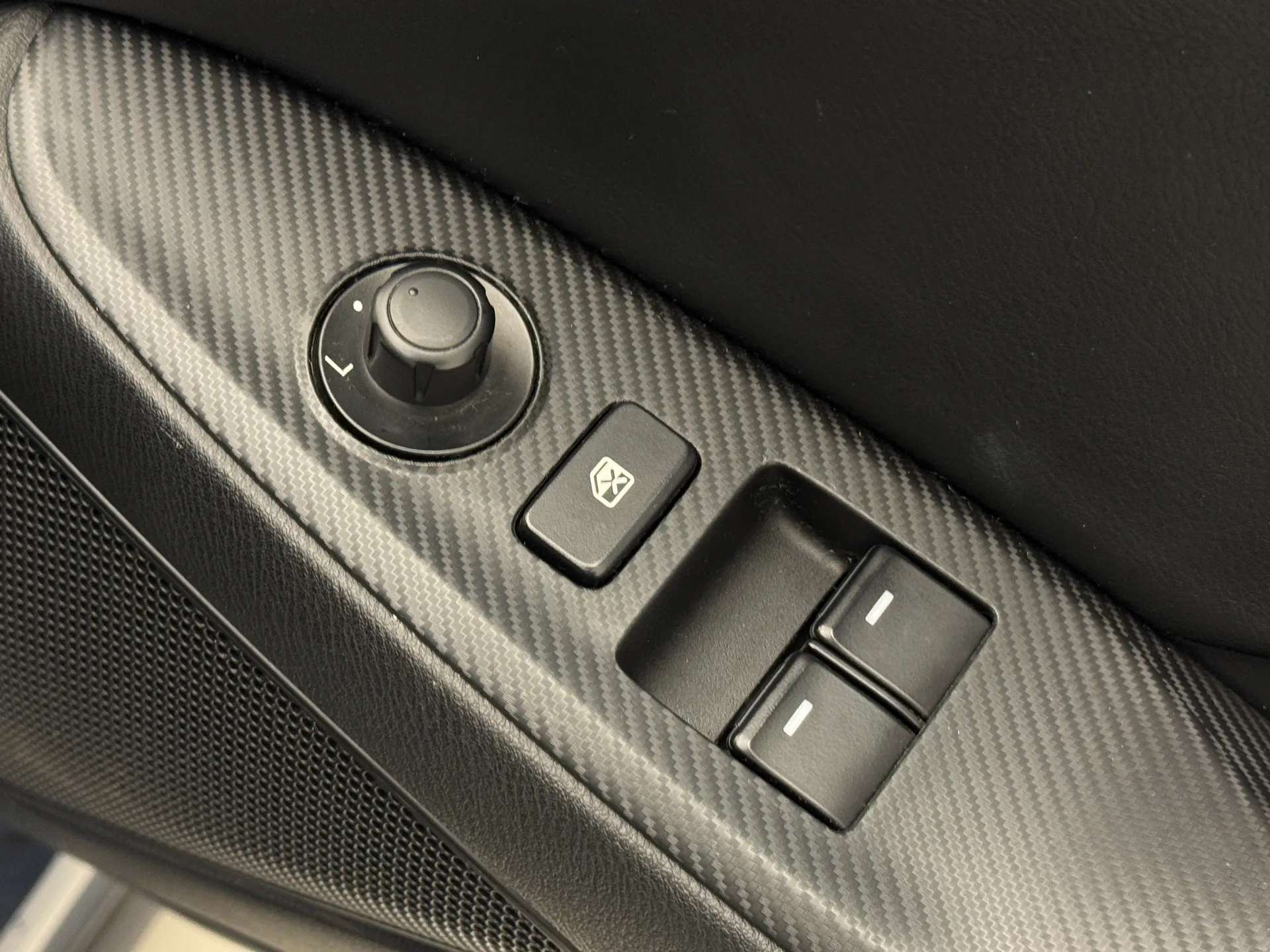 2021 MAZDA MX-5 2021 MAZDA MX-5