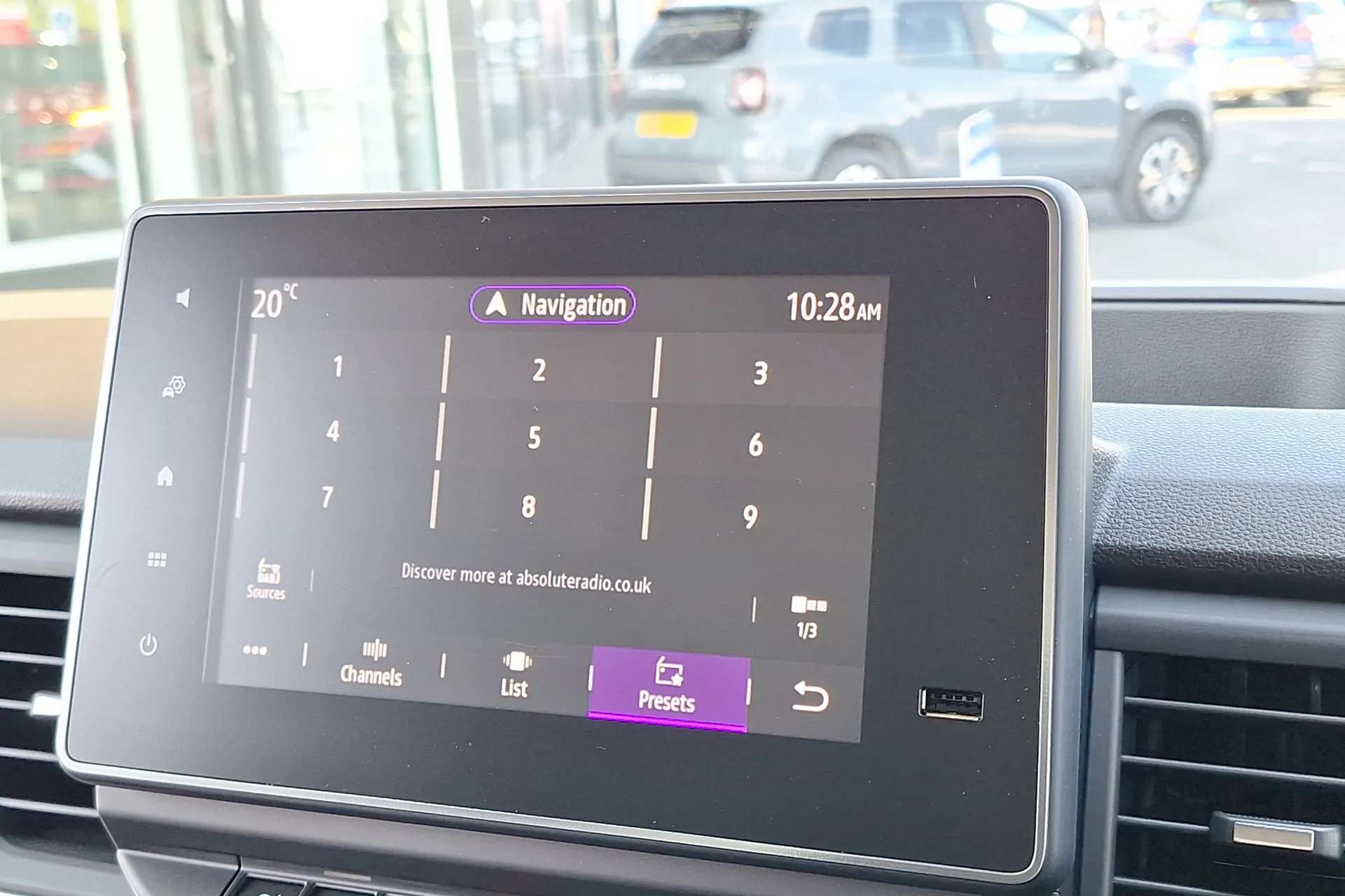 2024 RENAULT TRAFIC 2024 RENAULT TRAFIC