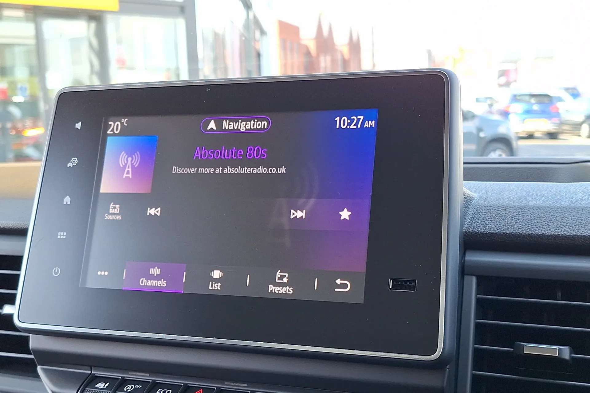 2024 RENAULT TRAFIC 2024 RENAULT TRAFIC