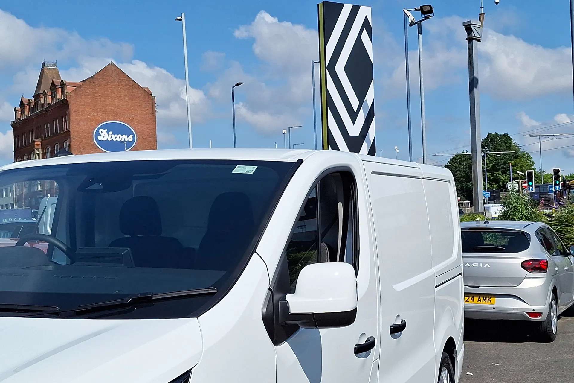 2024 RENAULT TRAFIC 2024 RENAULT TRAFIC