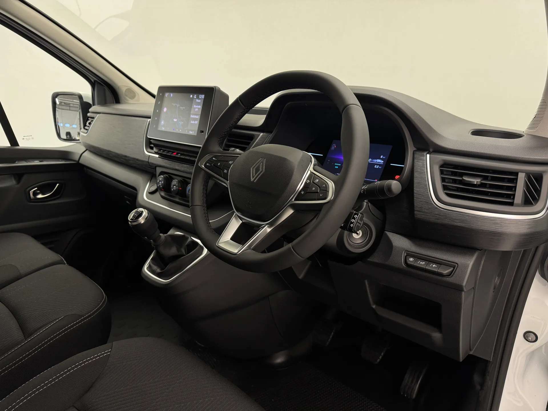 2026 RENAULT TRAFIC 2026 RENAULT TRAFIC