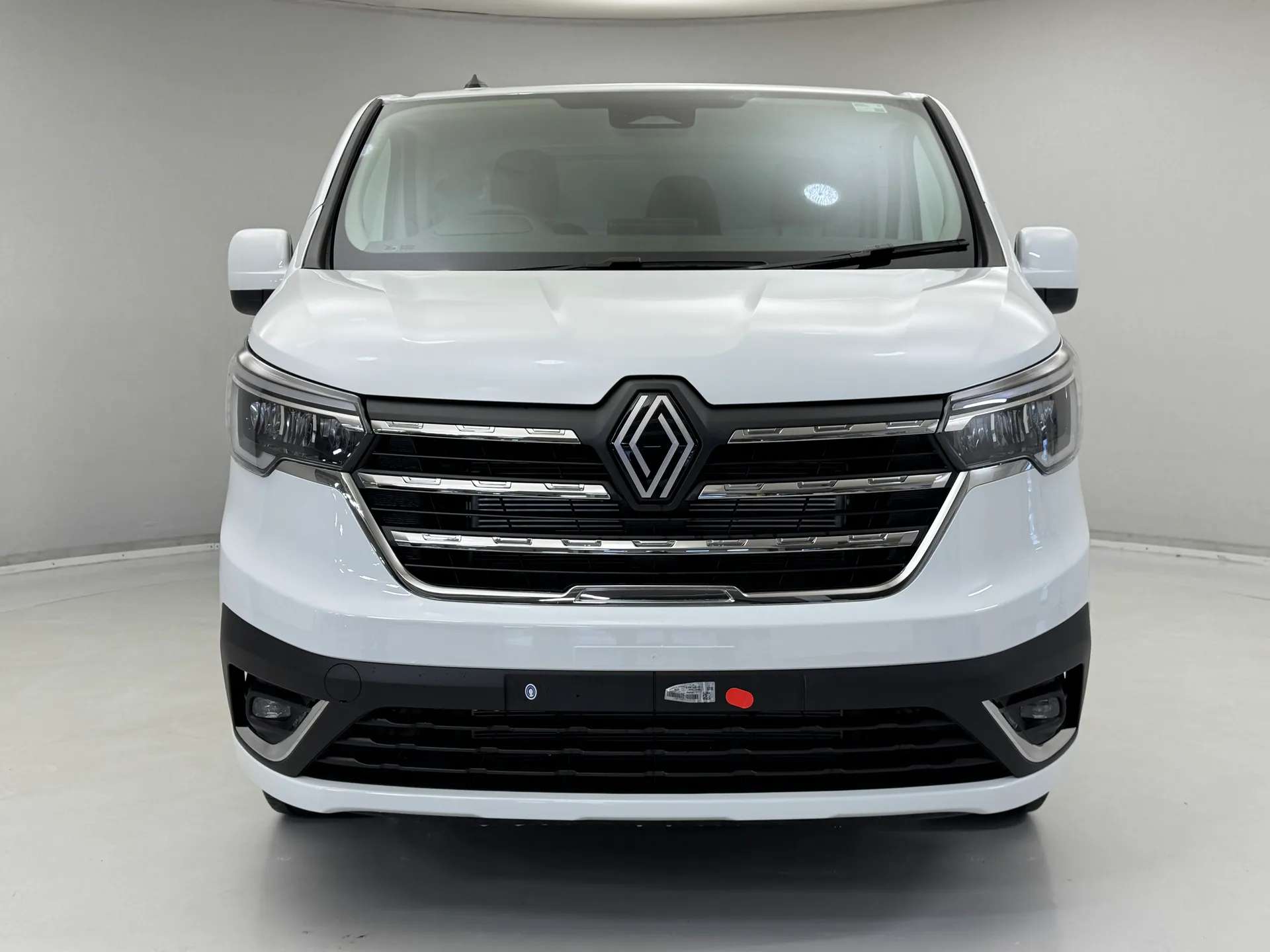 2026 RENAULT TRAFIC 2026 RENAULT TRAFIC