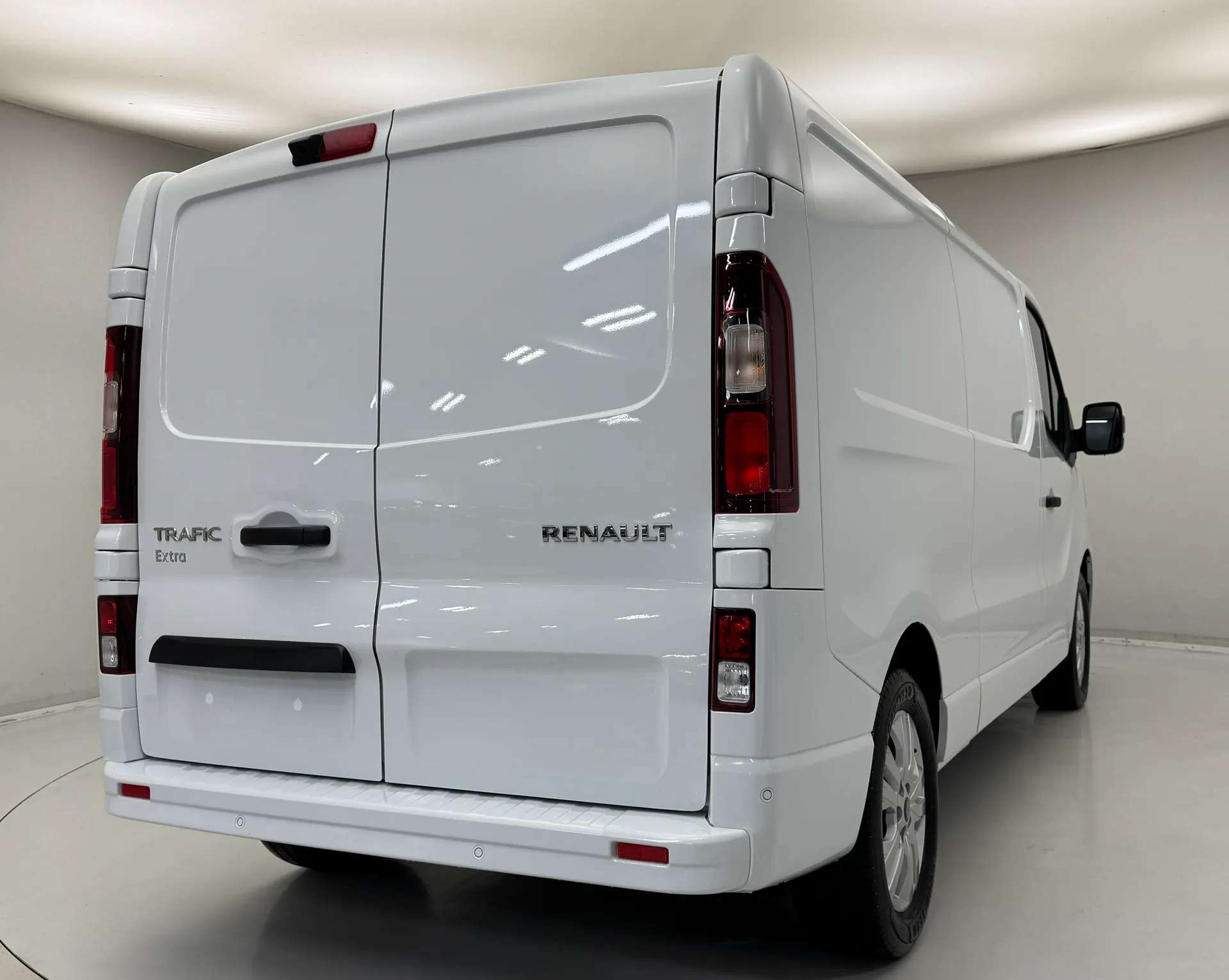 2026 RENAULT TRAFIC 2026 RENAULT TRAFIC