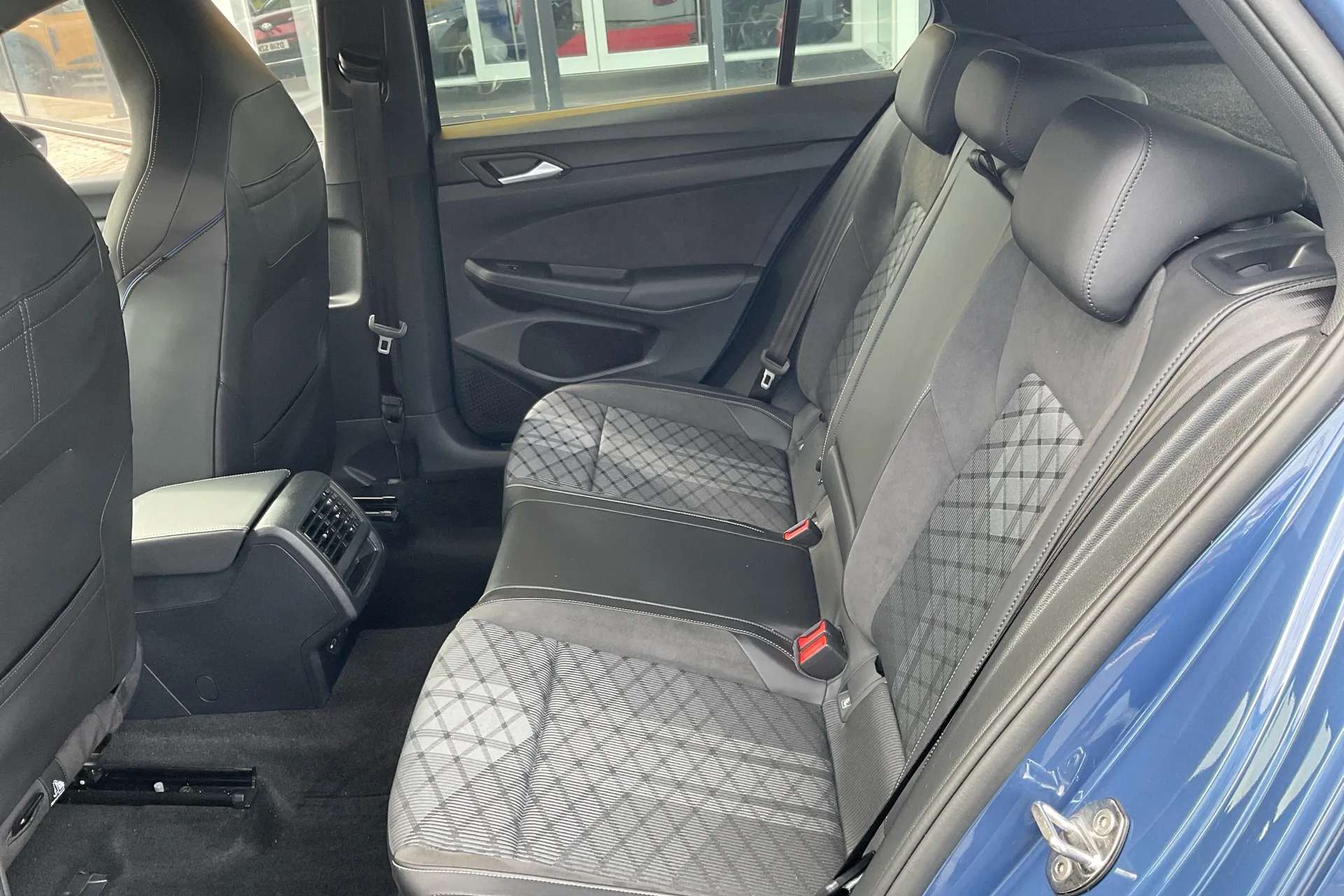 2024 VOLKSWAGEN GOLF 2024 VOLKSWAGEN GOLF