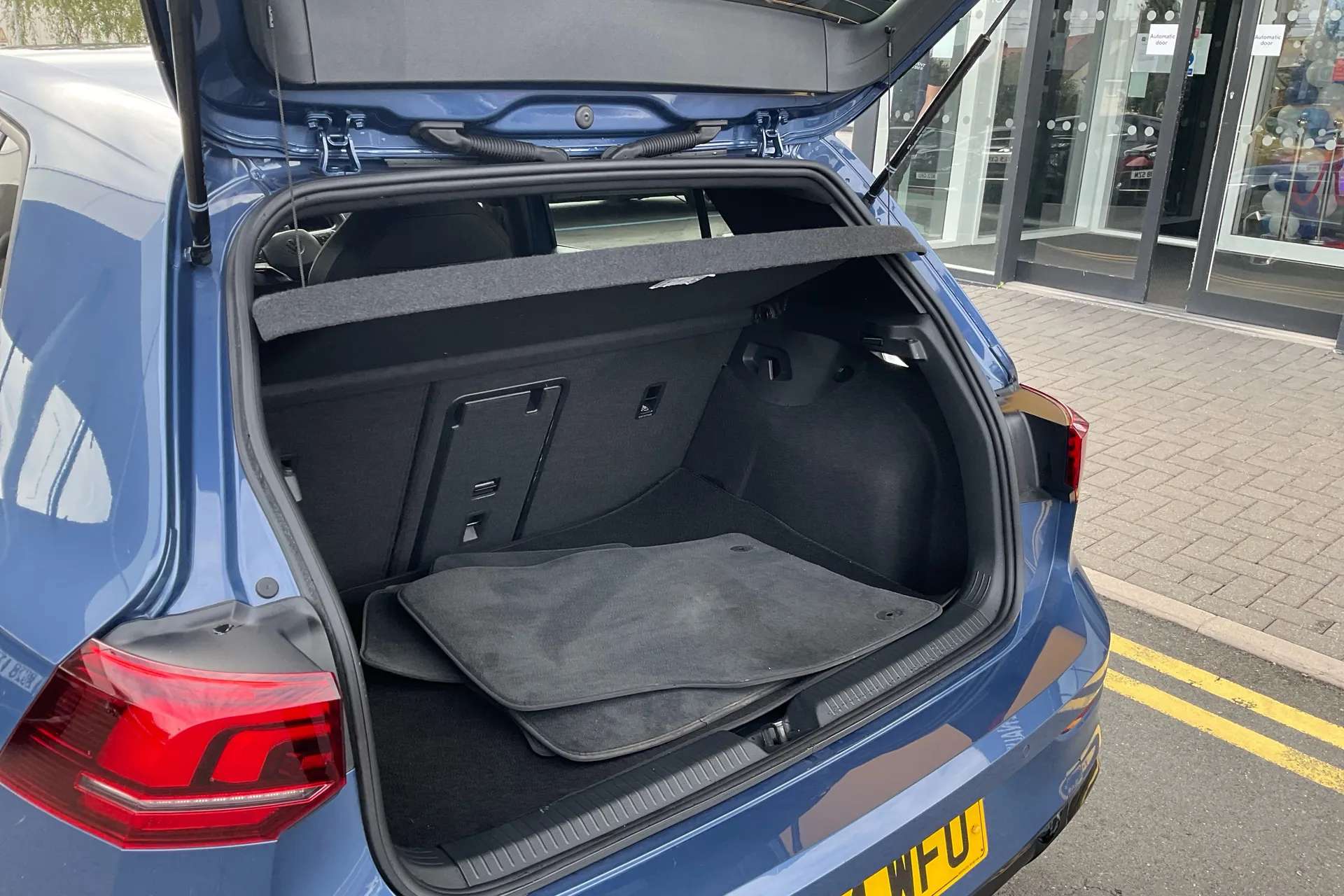 2024 VOLKSWAGEN GOLF 2024 VOLKSWAGEN GOLF