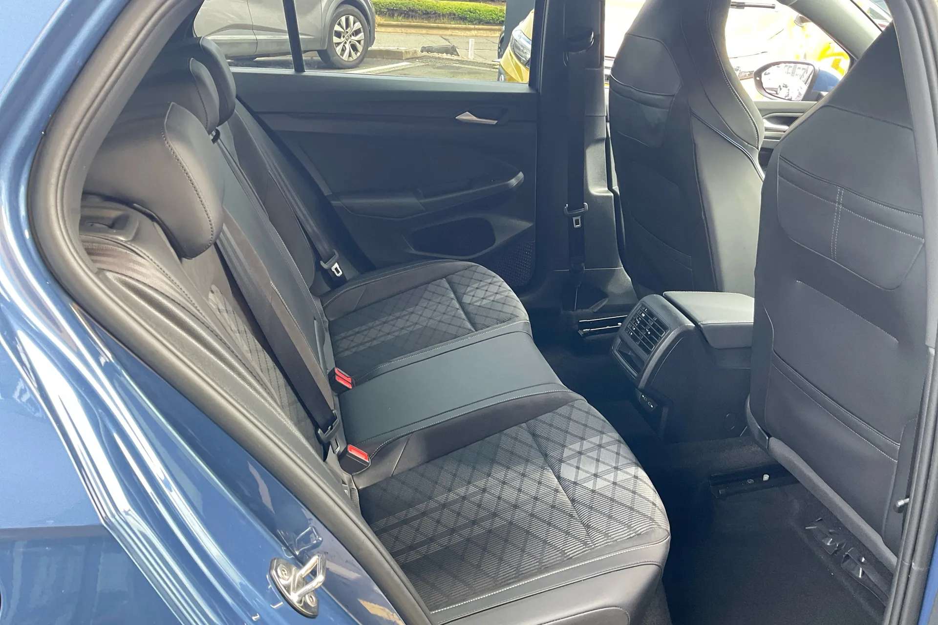 2024 VOLKSWAGEN GOLF 2024 VOLKSWAGEN GOLF