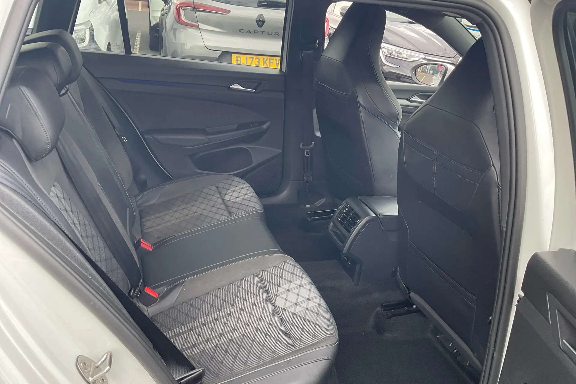 2025 VOLKSWAGEN GOLF 2025 VOLKSWAGEN GOLF