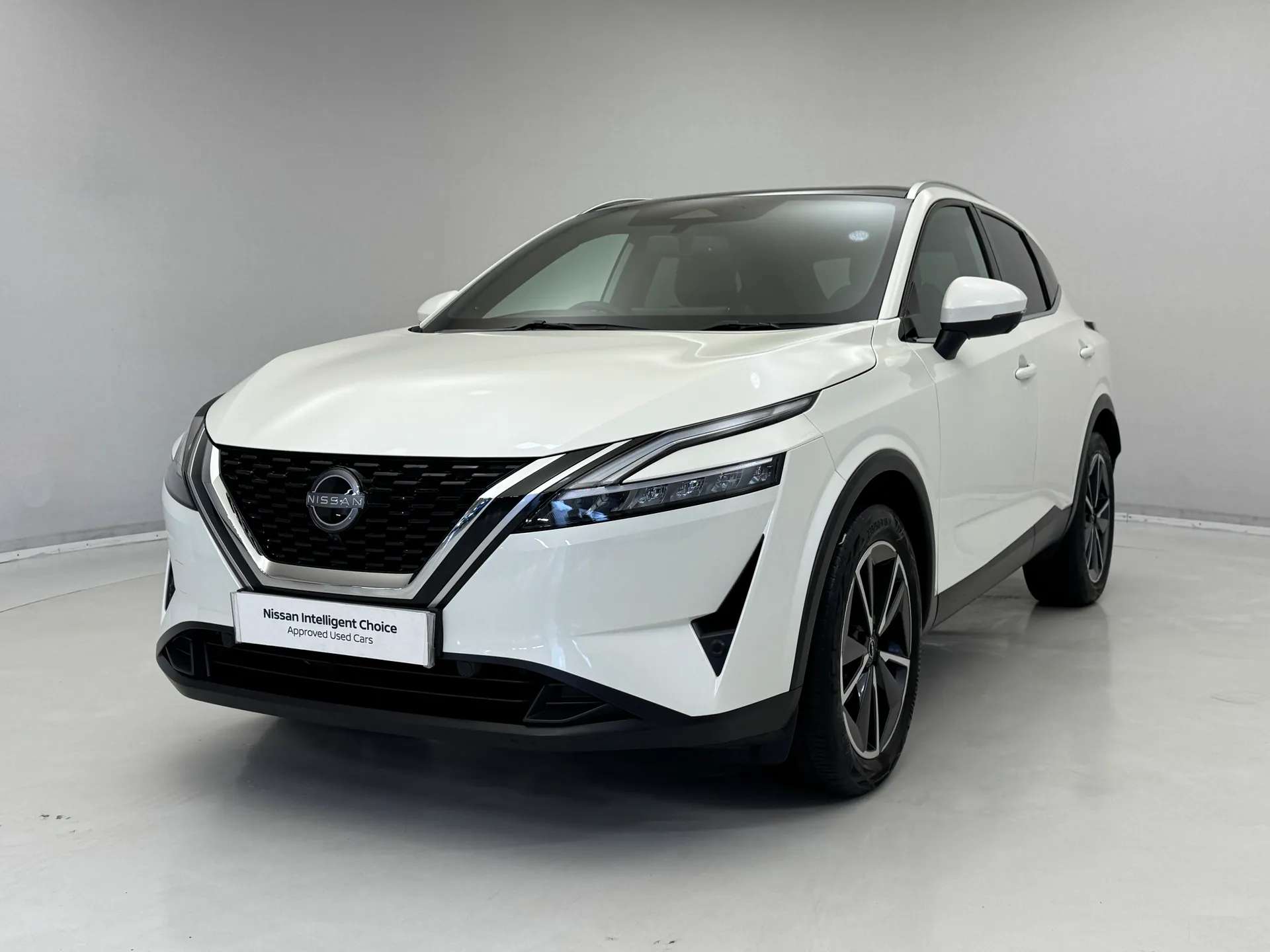 A 2022 NISSAN QASHQAI 1.3 DiG-T MH 158 Tekna 5dr A 2022 NISSAN QASHQAI 1.3 DiG-T MH 158 Tekna 5dr